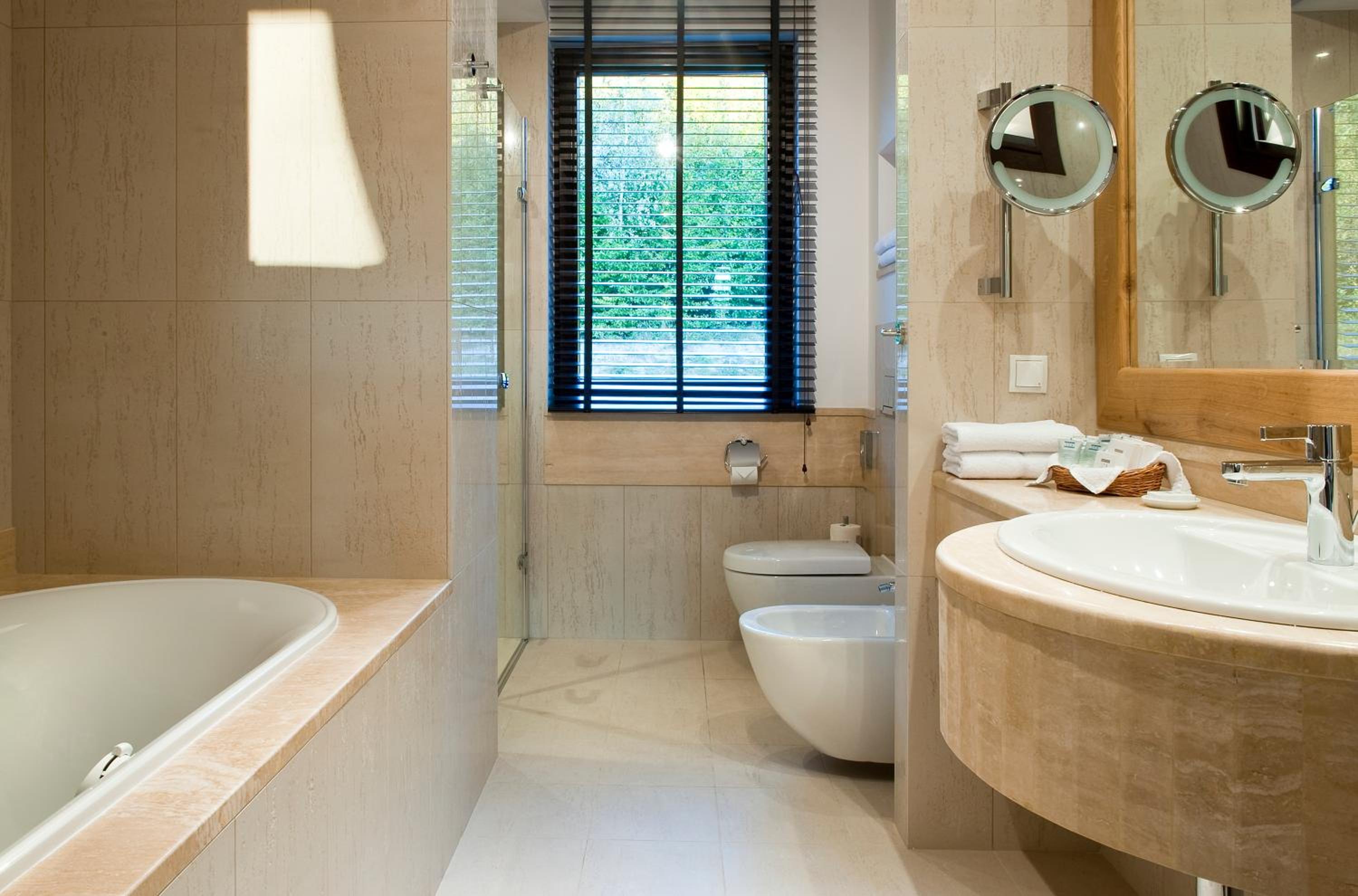 Hotel SPA Dr Irena Eris Wzgórza Dylewskie - Siedliska