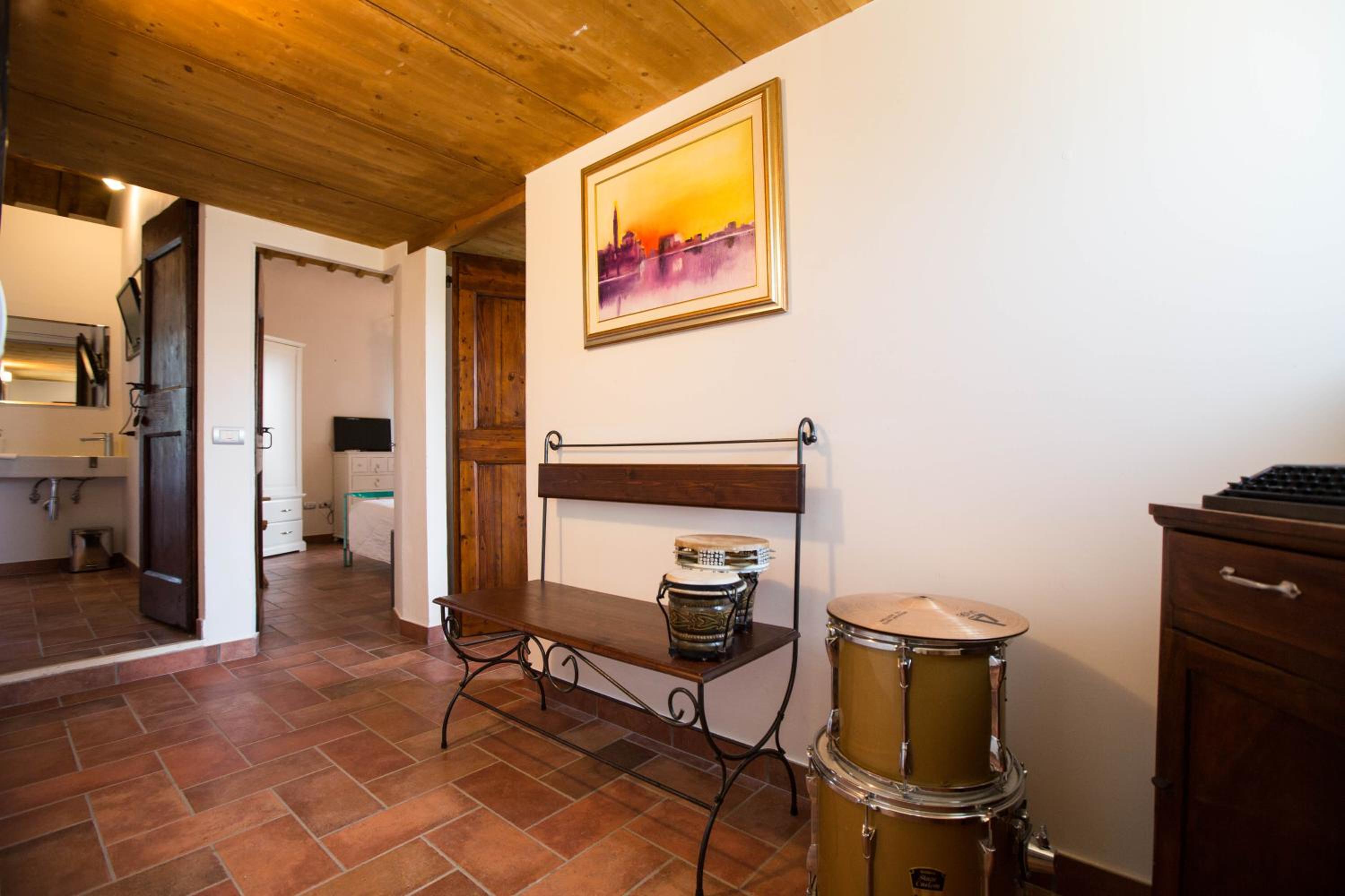 Grande villa storica per vacanze con giardino privato e piscina - Property Image 68