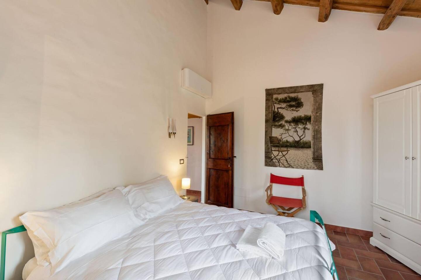 Grande villa storica per vacanze con giardino privato e piscina - Property Image 44