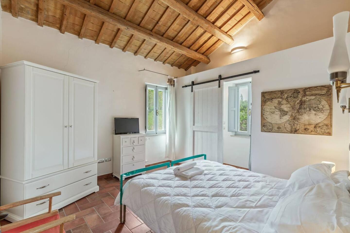 Grande villa storica per vacanze con giardino privato e piscina - Property Image 14