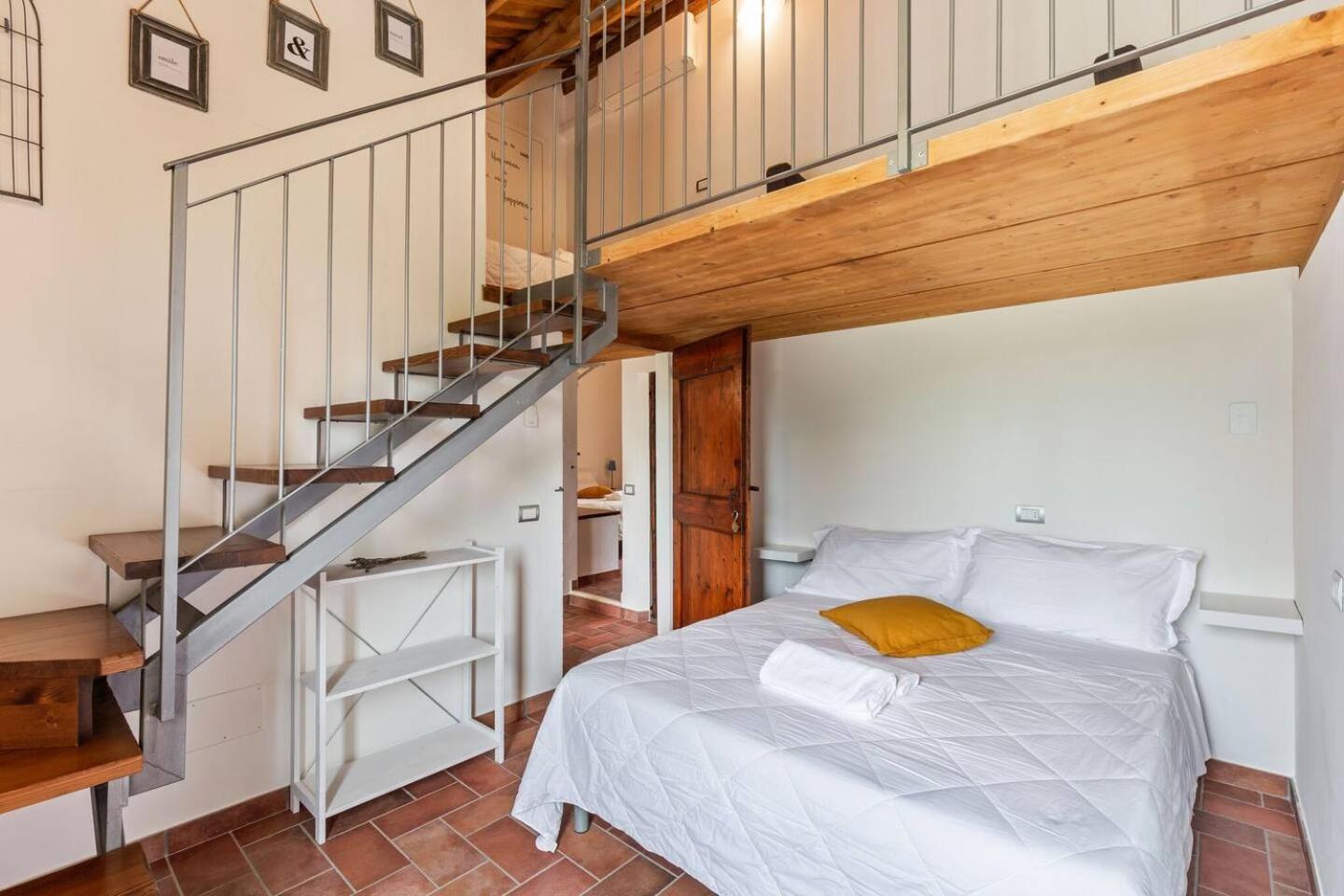 Grande villa storica per vacanze con giardino privato e piscina - Property Image 2