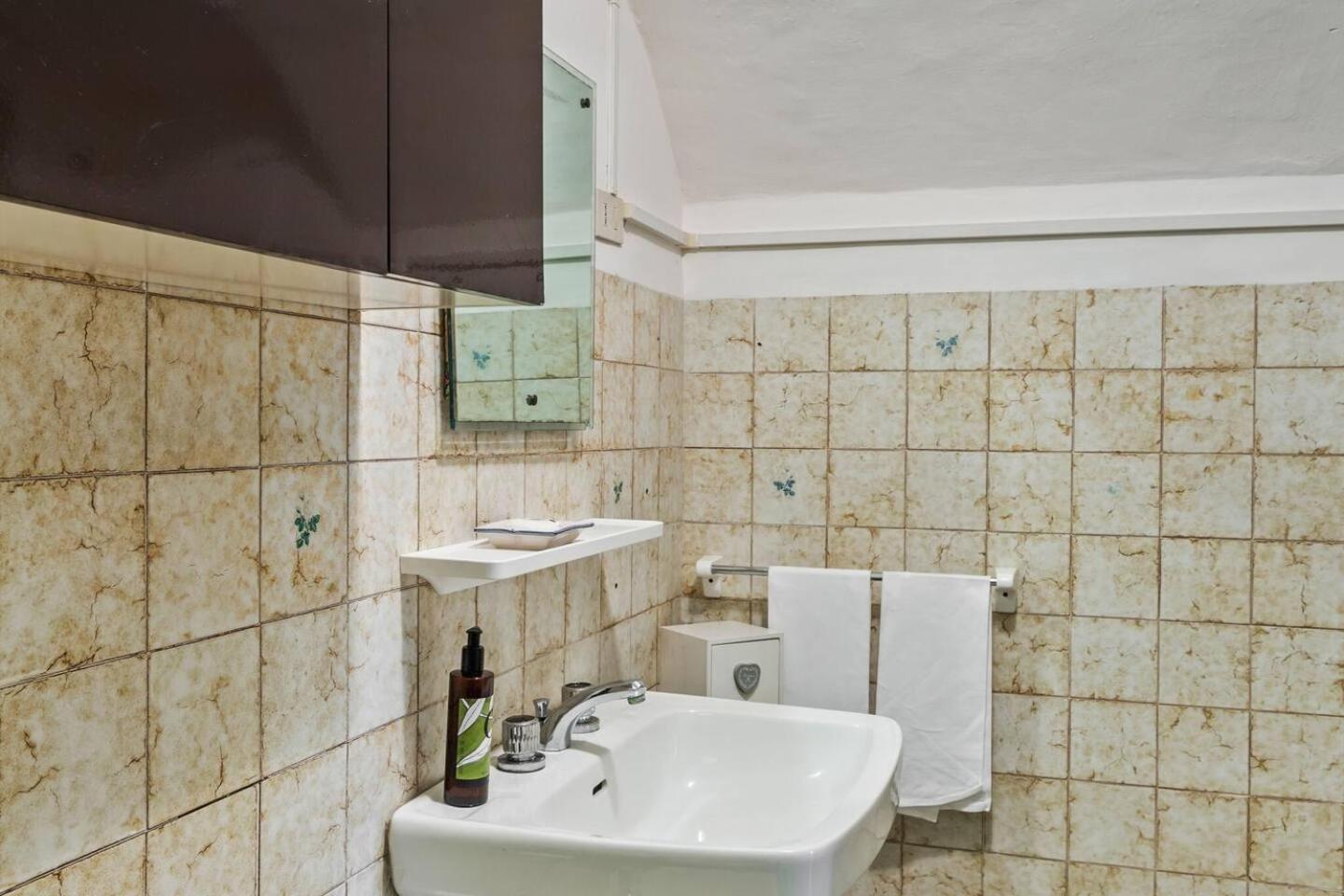 Grande villa storica per vacanze con giardino privato e piscina - Property Image 3