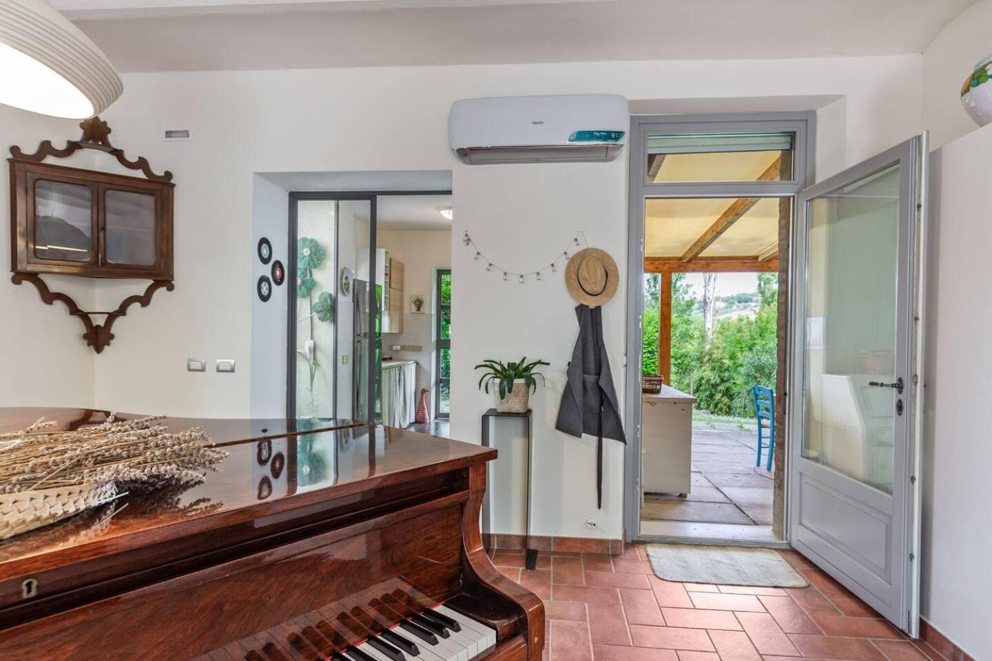 Grande villa storica per vacanze con giardino privato e piscina - Property Image 45