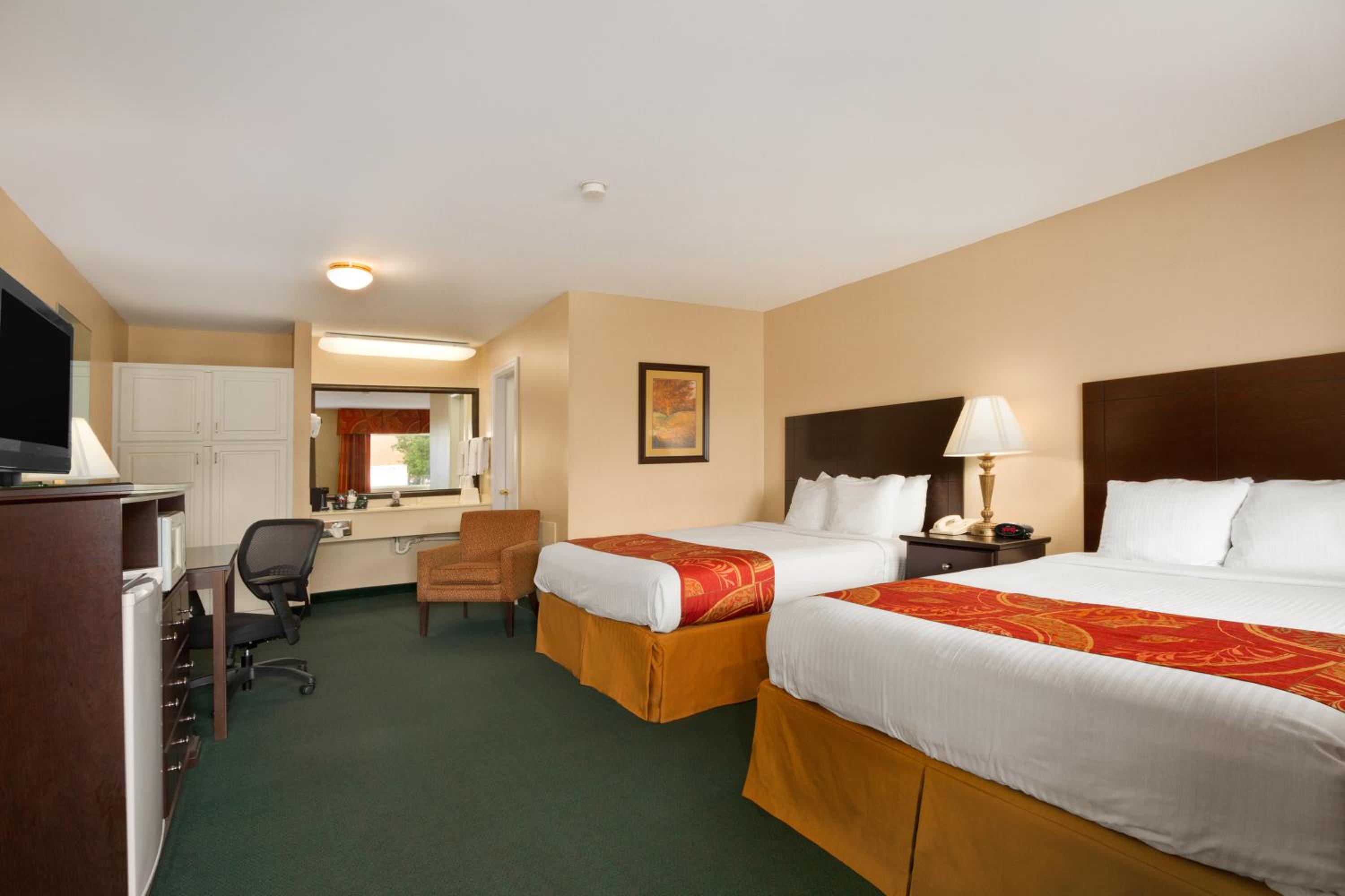 Days Inn by Wyndham Alexander City - Property Image 17