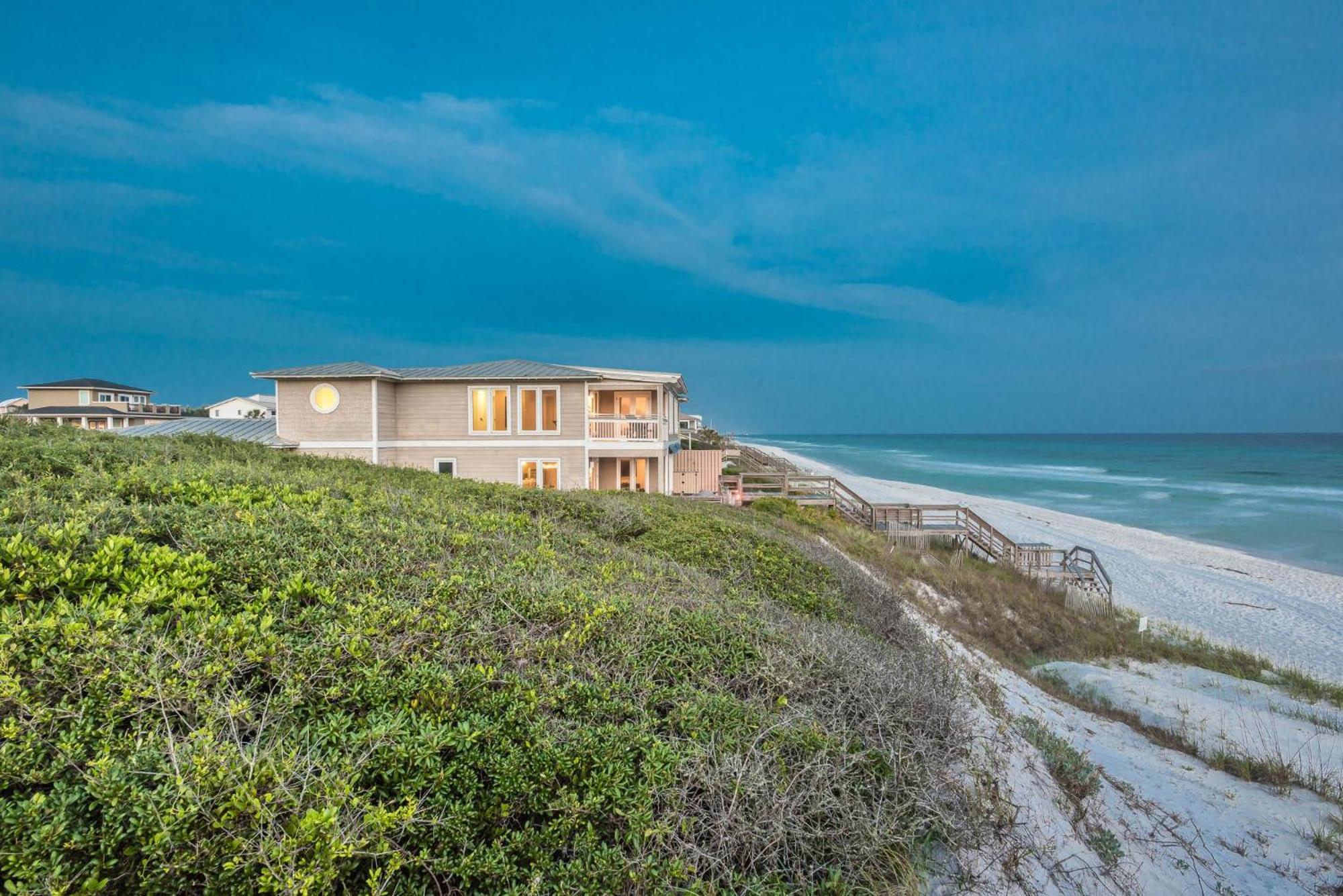 Pelican Paradise Unit B view 3
