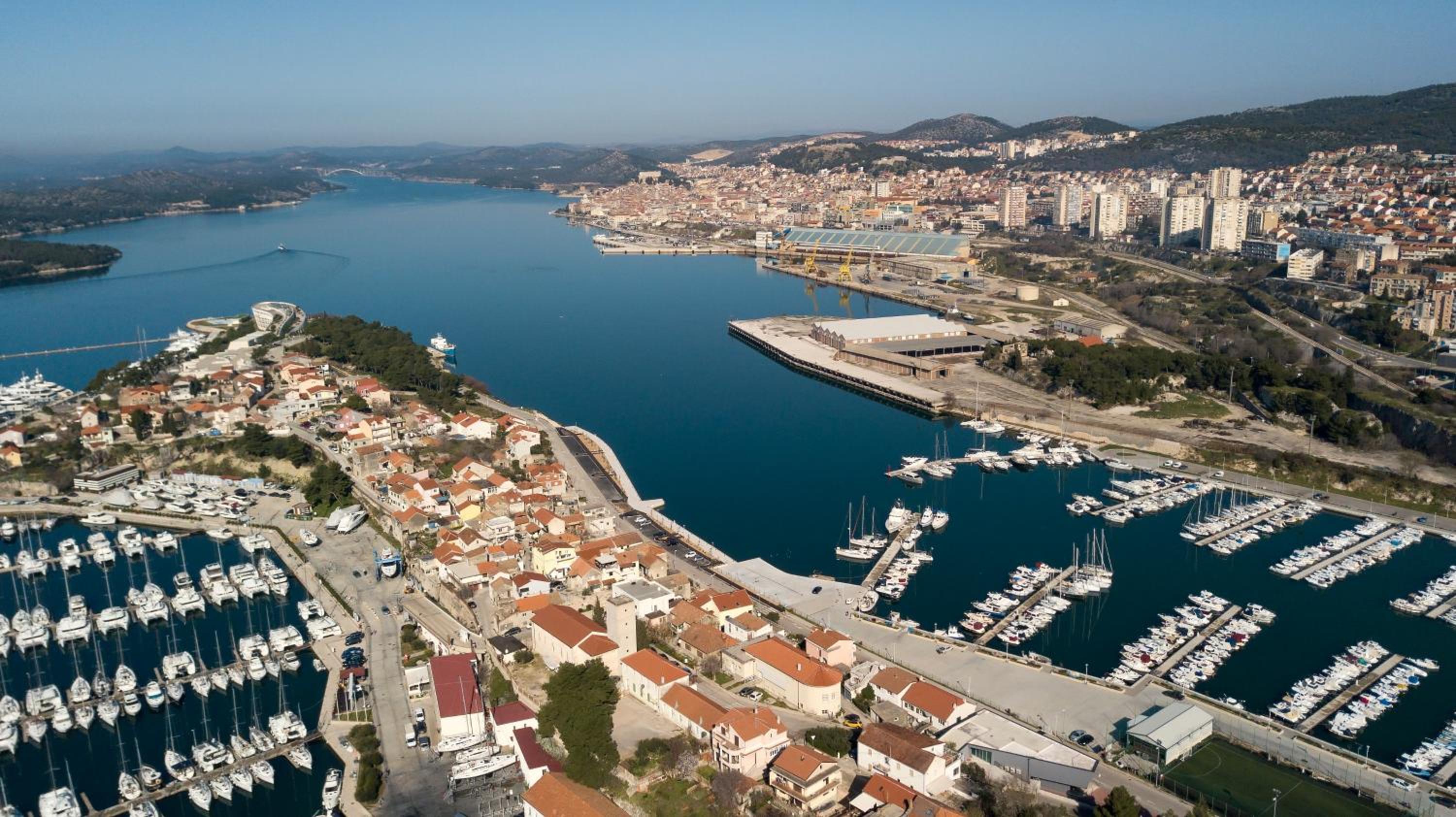 Luxury apartment Vista del Mare view 2