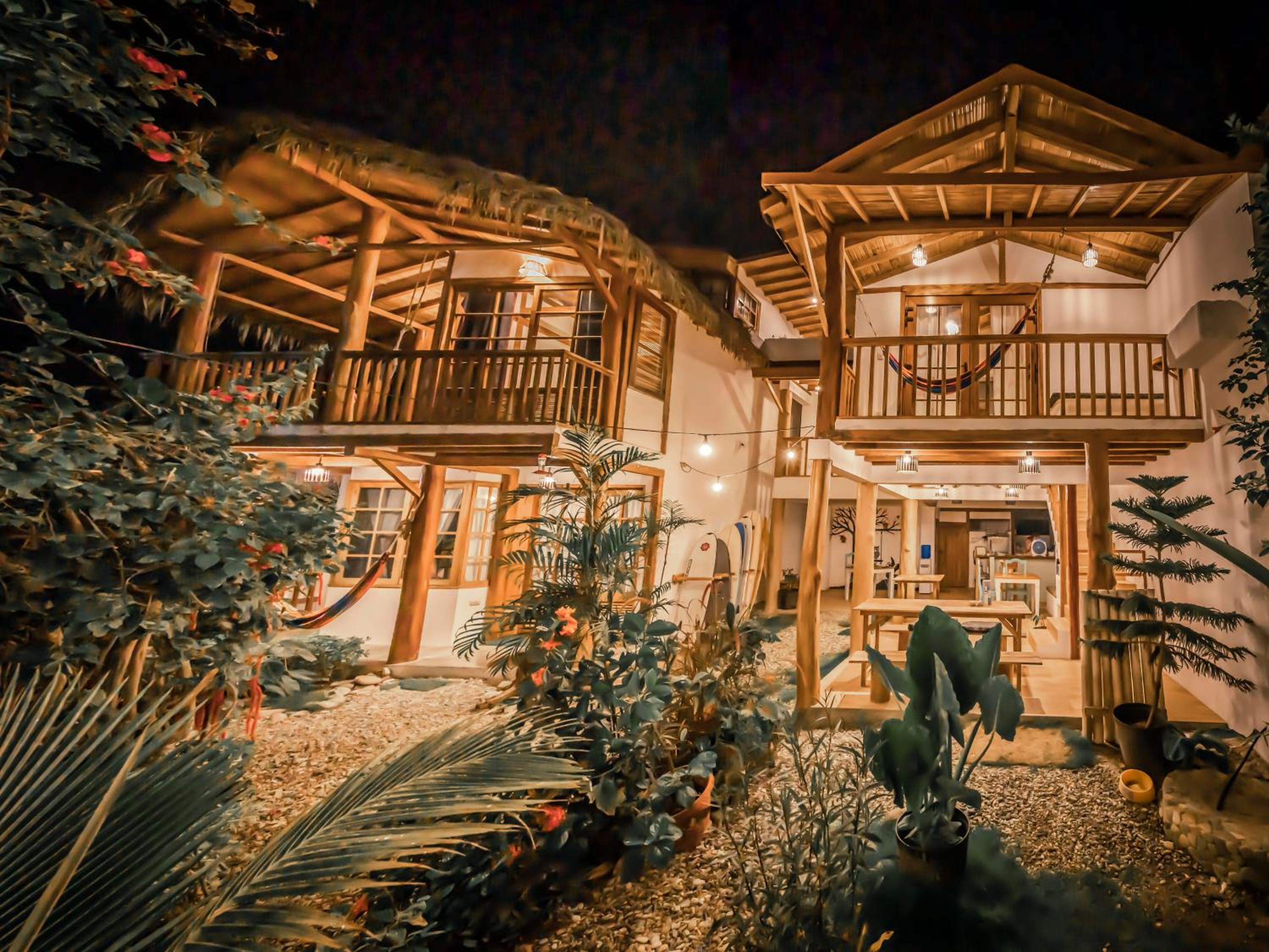 Hotel Ganso & Búho - Image 1