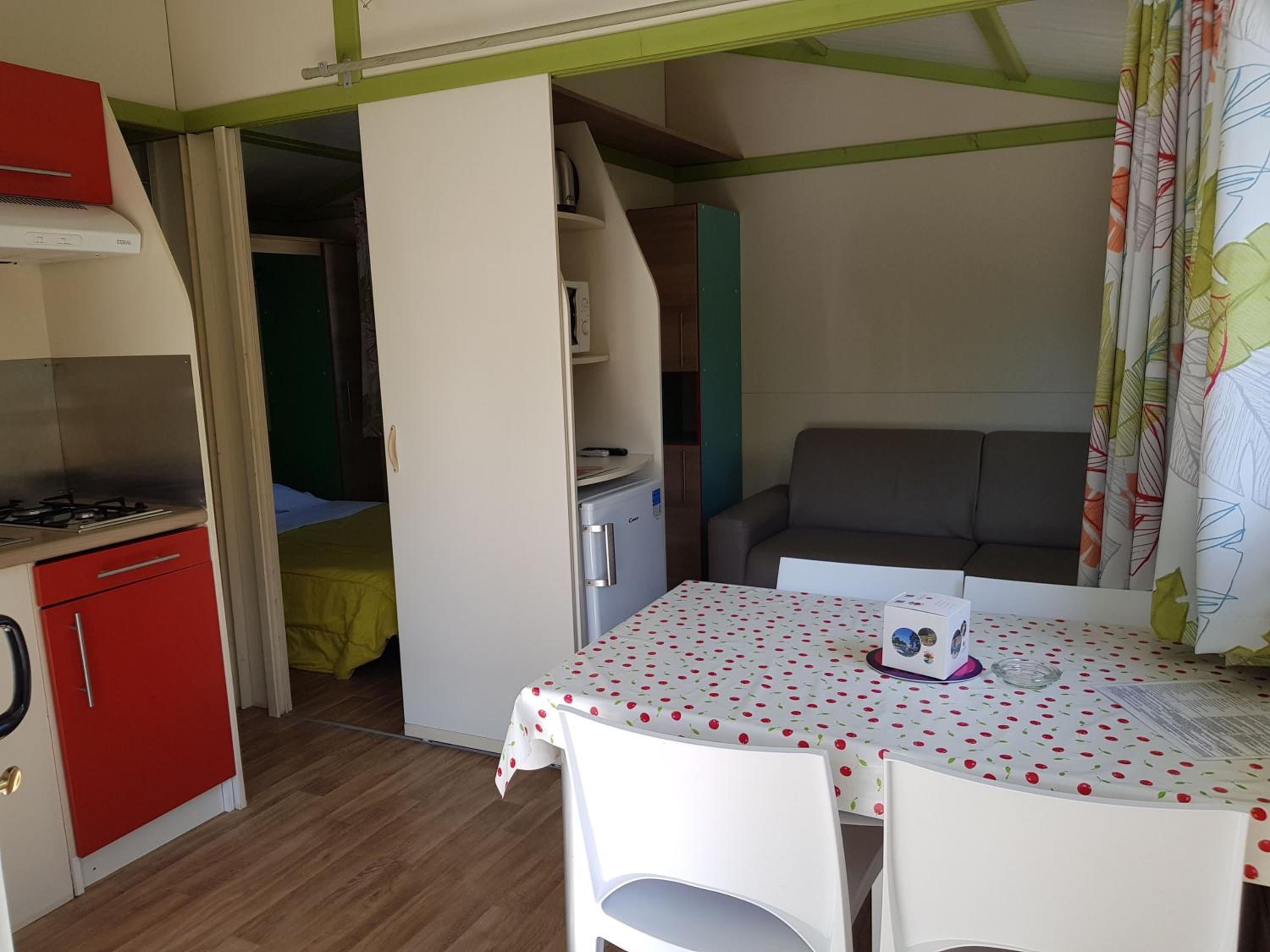 Camping La Pinède