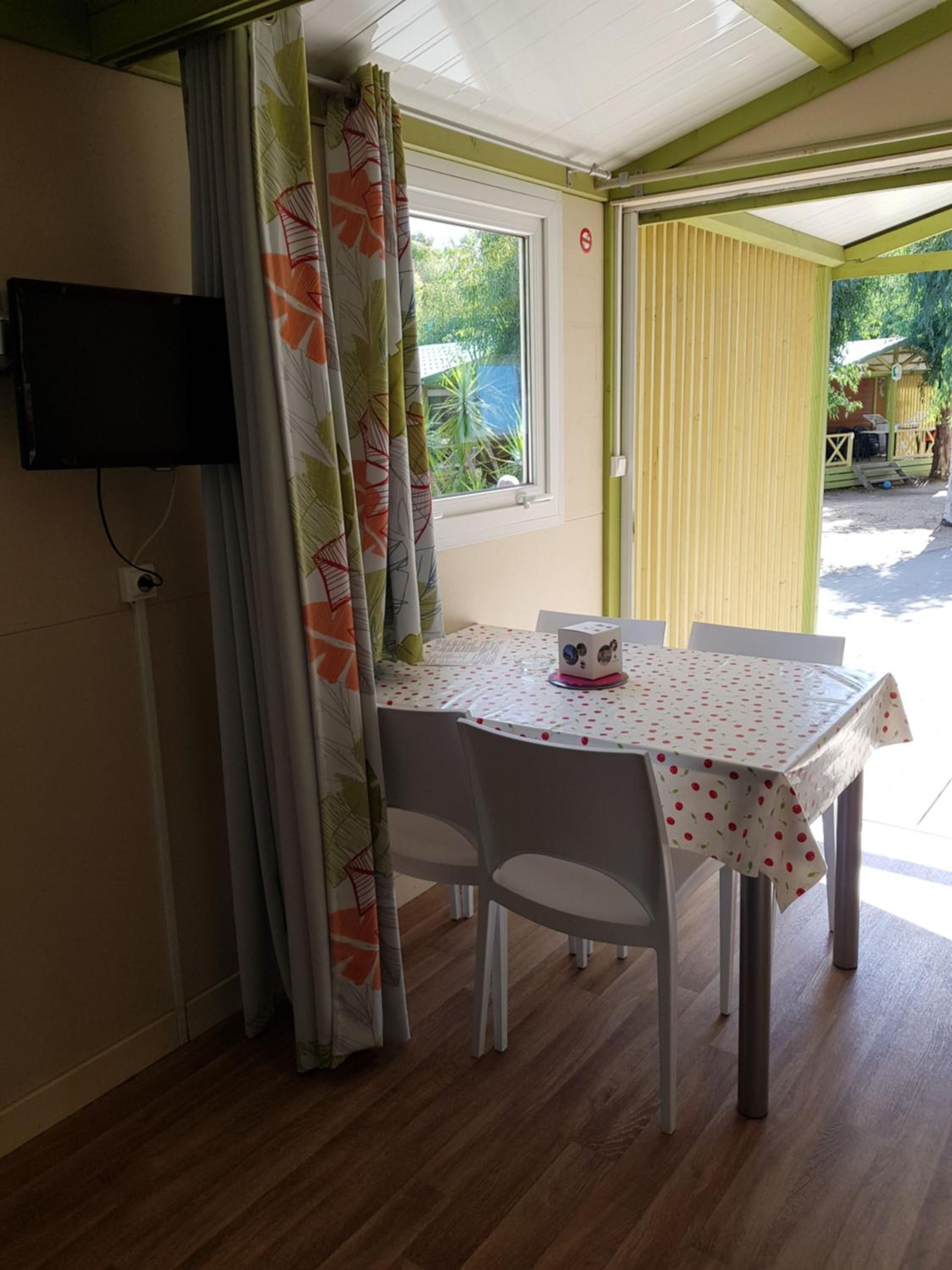 Camping La Pinède