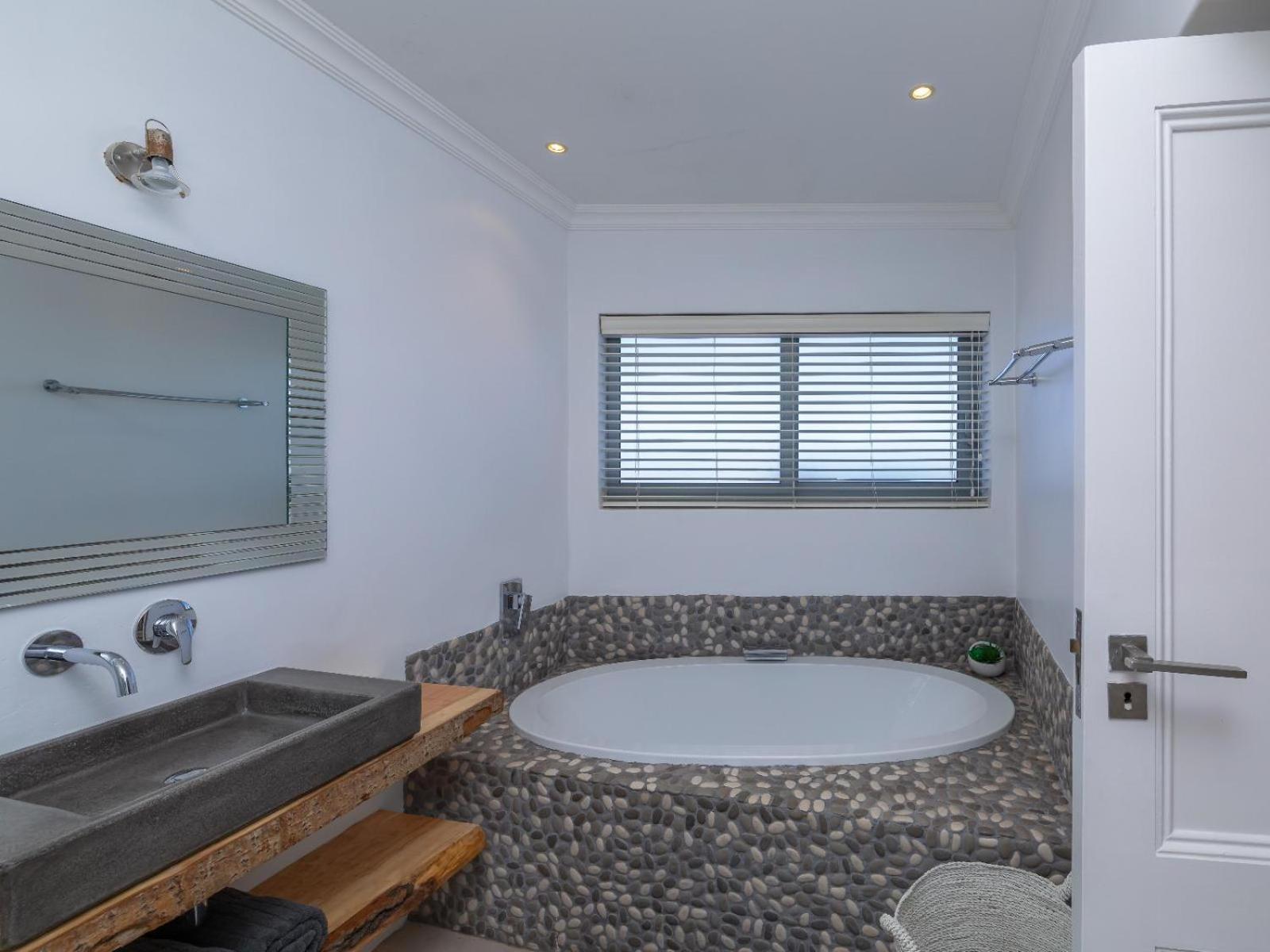Sandy Toes Beach Villa