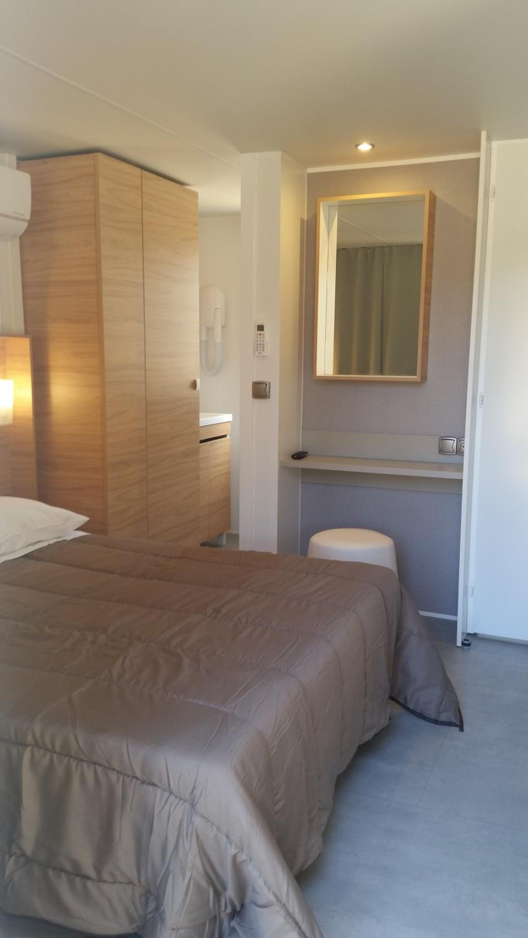 Camping La Pinède