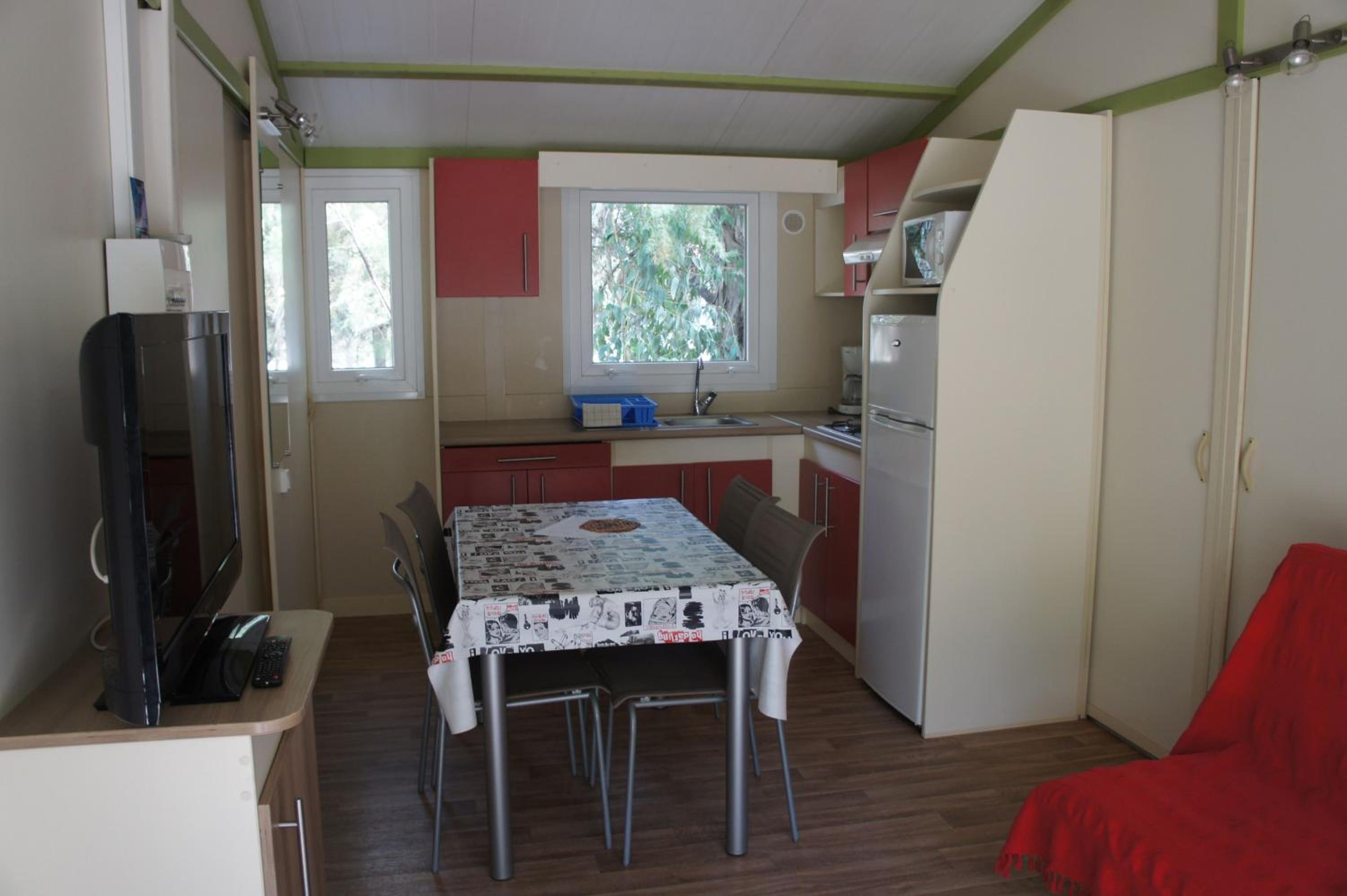 Camping La Pinède