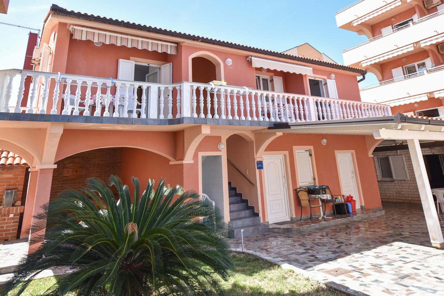 Hotel Apartments Bella Sky III/IV - Image 1