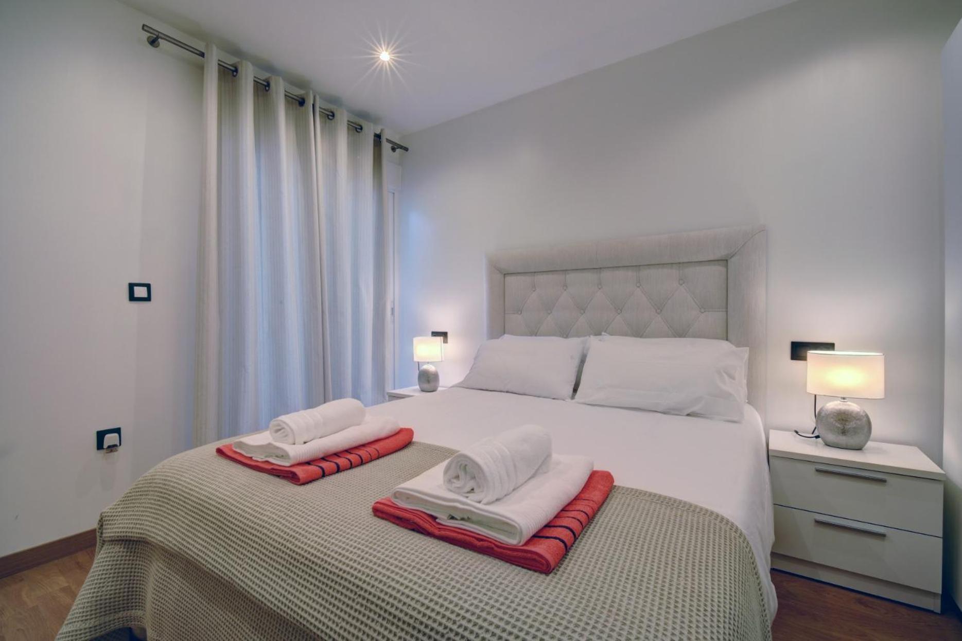 Marbella Real - Stylish 2 Bedroom Apartment by Finest Rentals photo 2