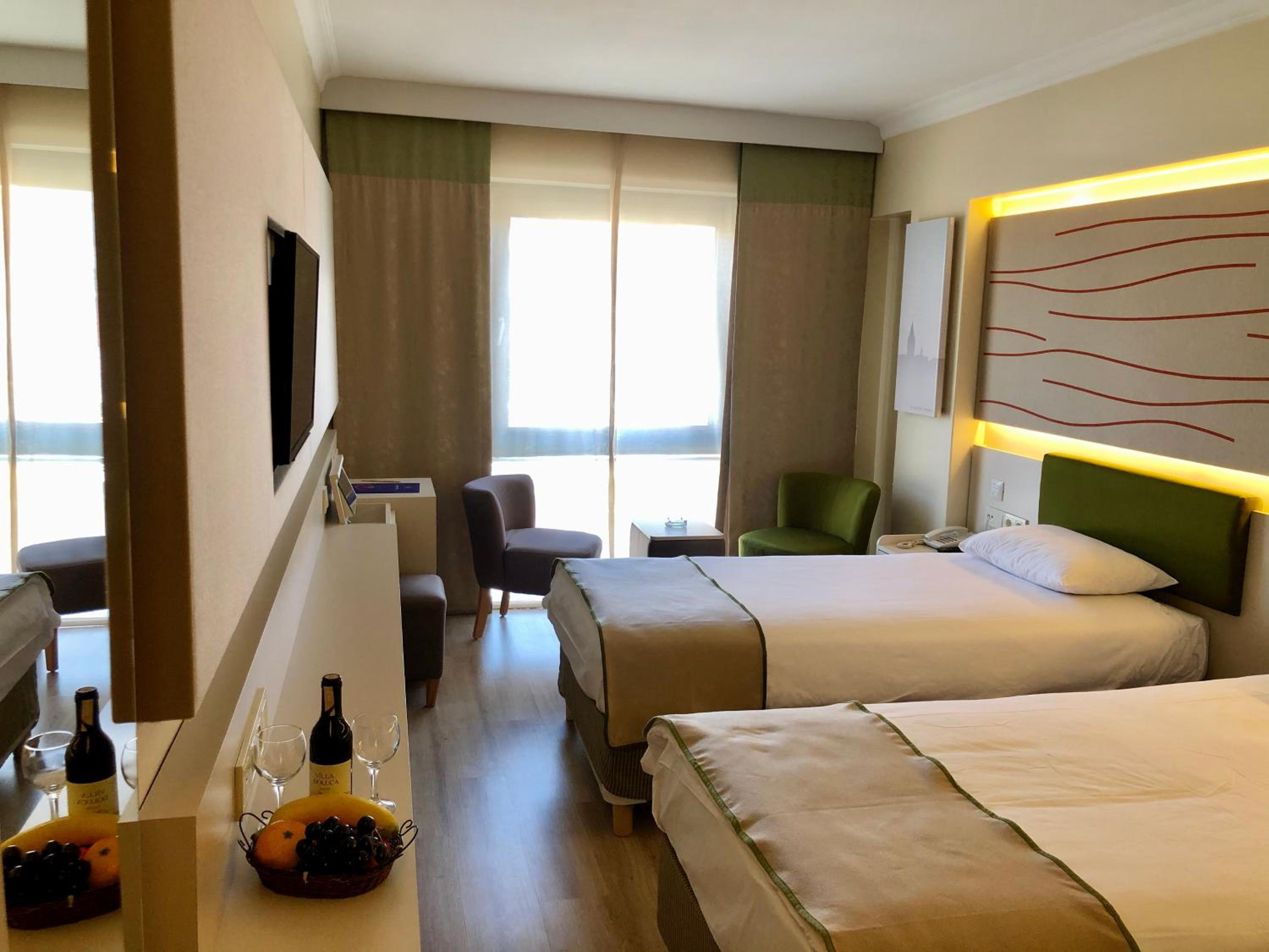 Prestige Hotel Old City - Image 15