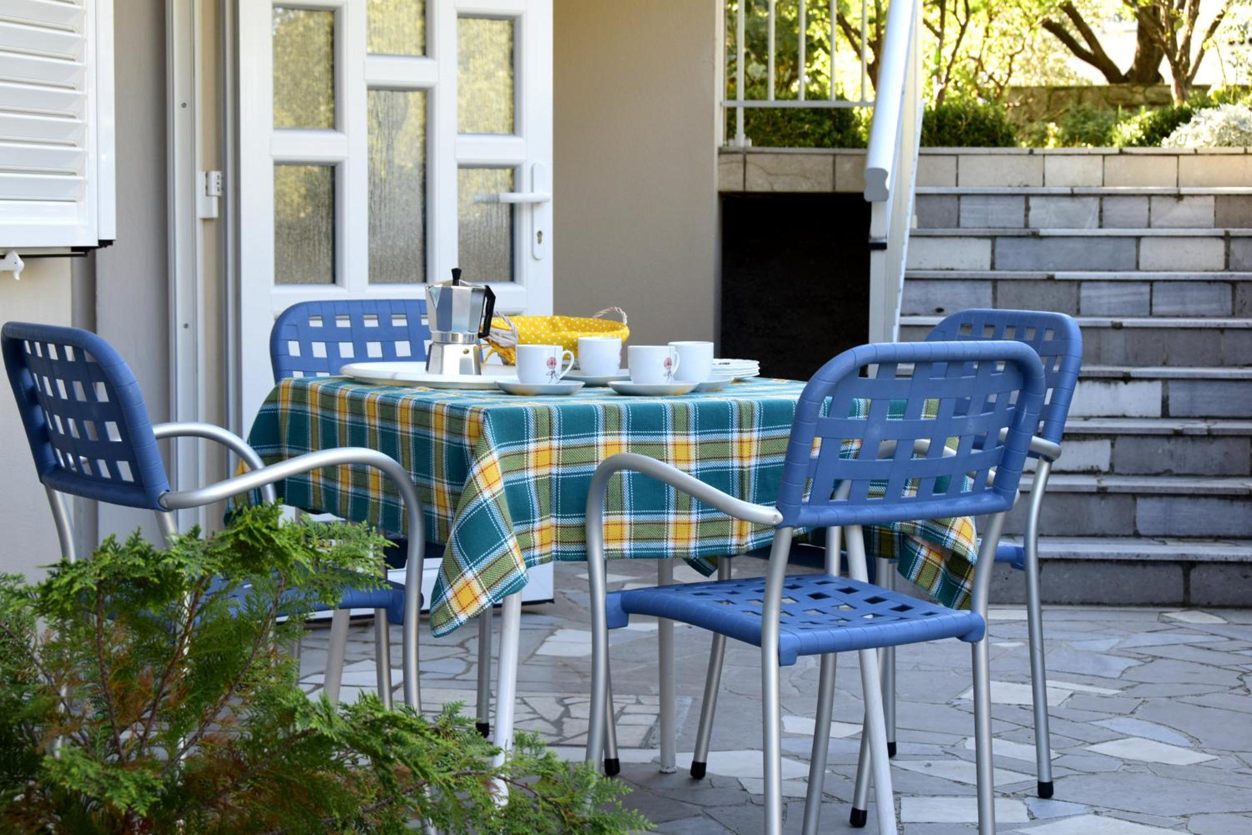 MiraMar Gardenn Apartmment view 2