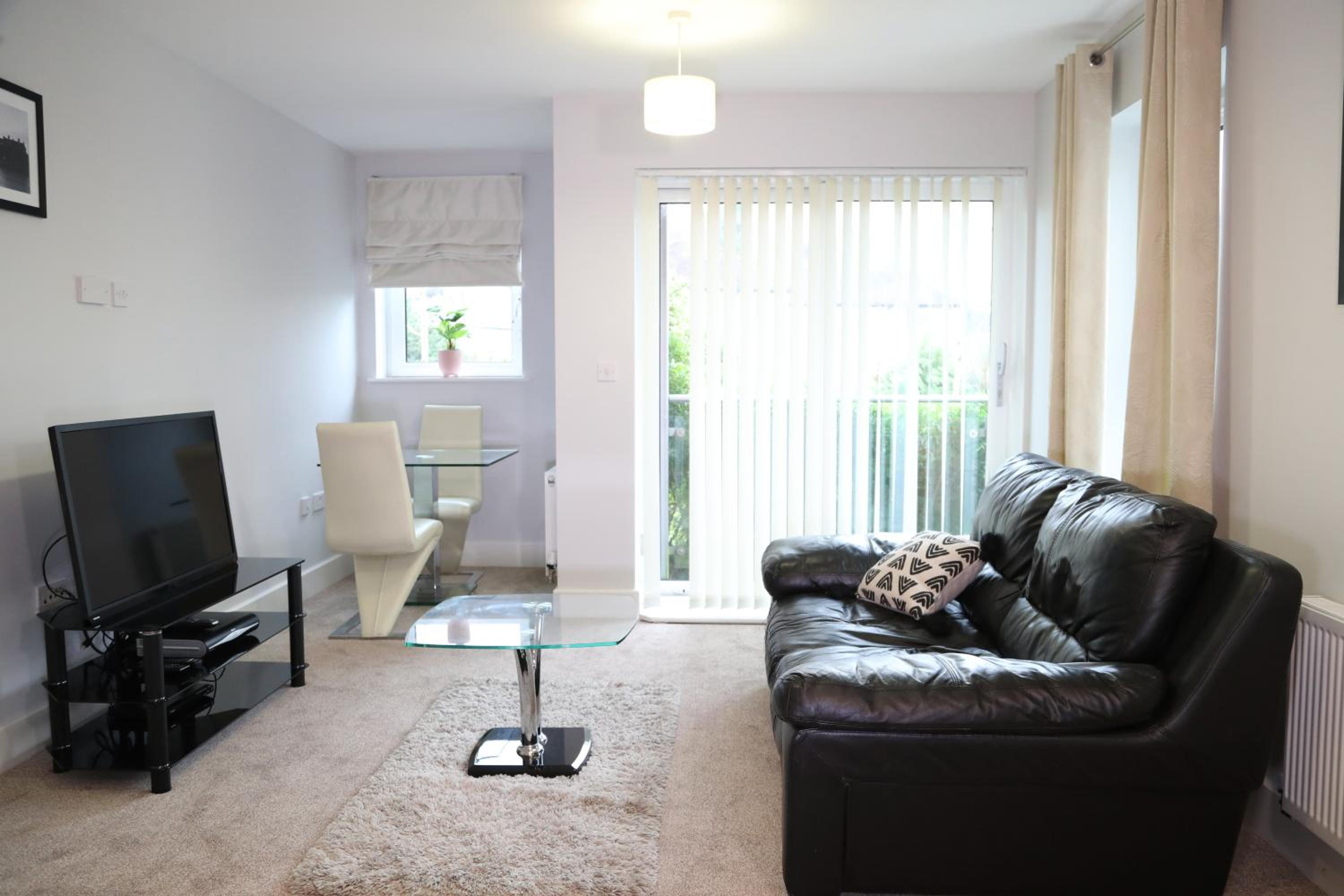 Letting Serviced Apartments - Central St Albans view 5