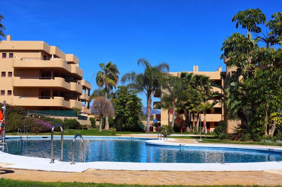 2 Bedroom Apartment Cala Azul - La Cala de Mijas photo 3