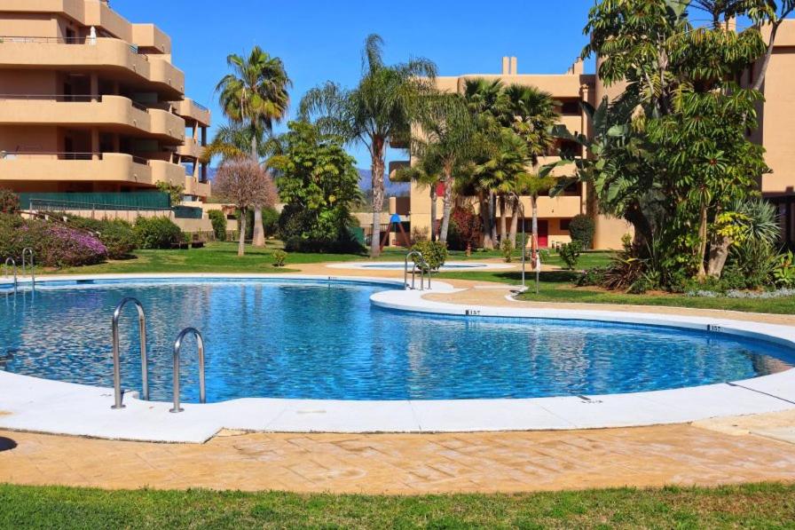 2 Bedroom Apartment Cala Azul - La Cala de Mijas photo 4