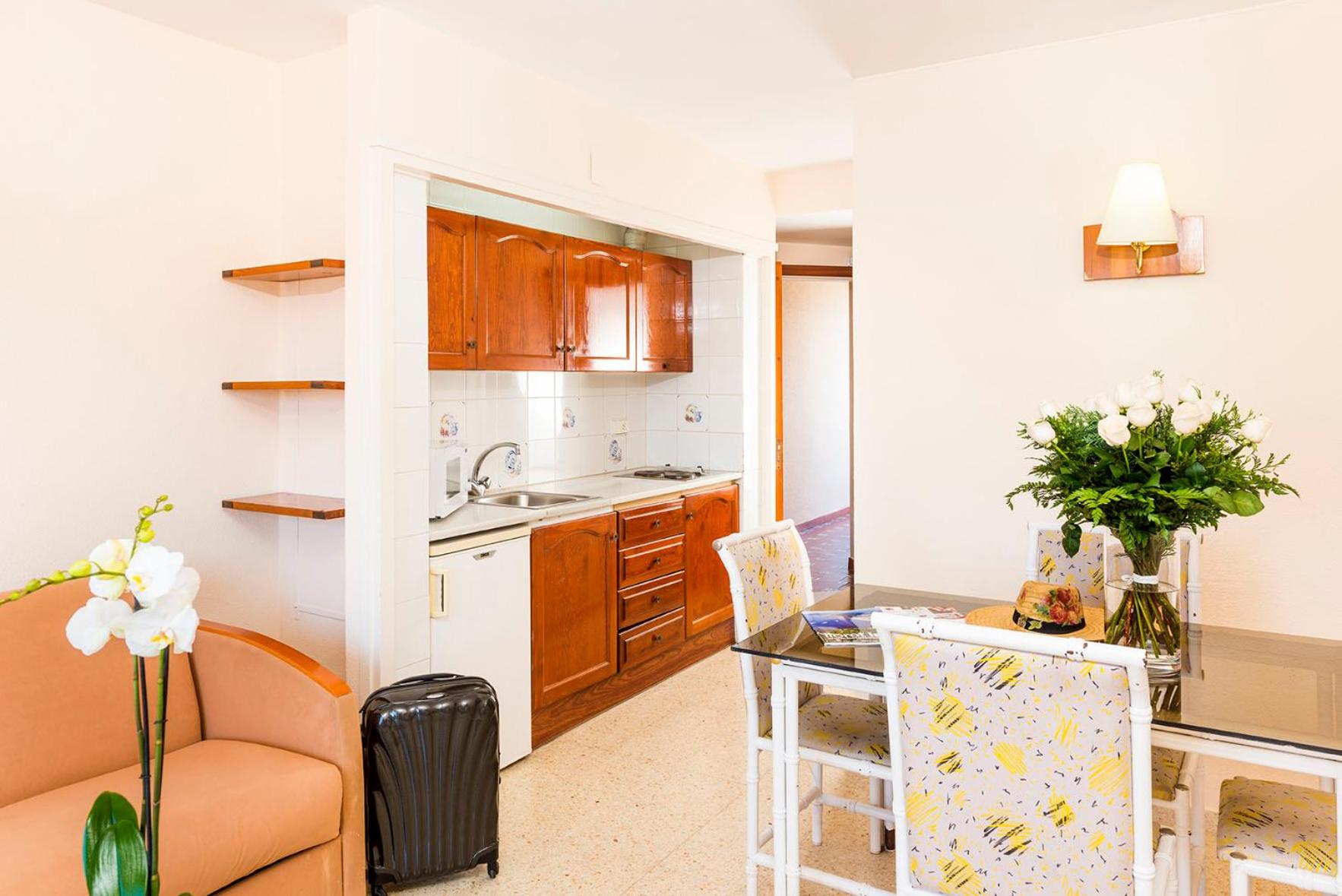 Apartamentos Guitart — photo 25