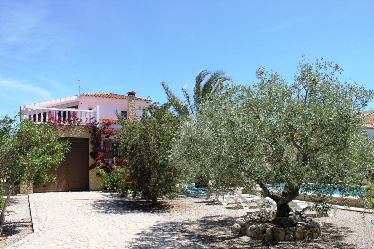 Riumar "La Tierra Feliz", 350m to beach, private pool, On-Site-Service, dog beach photo 2