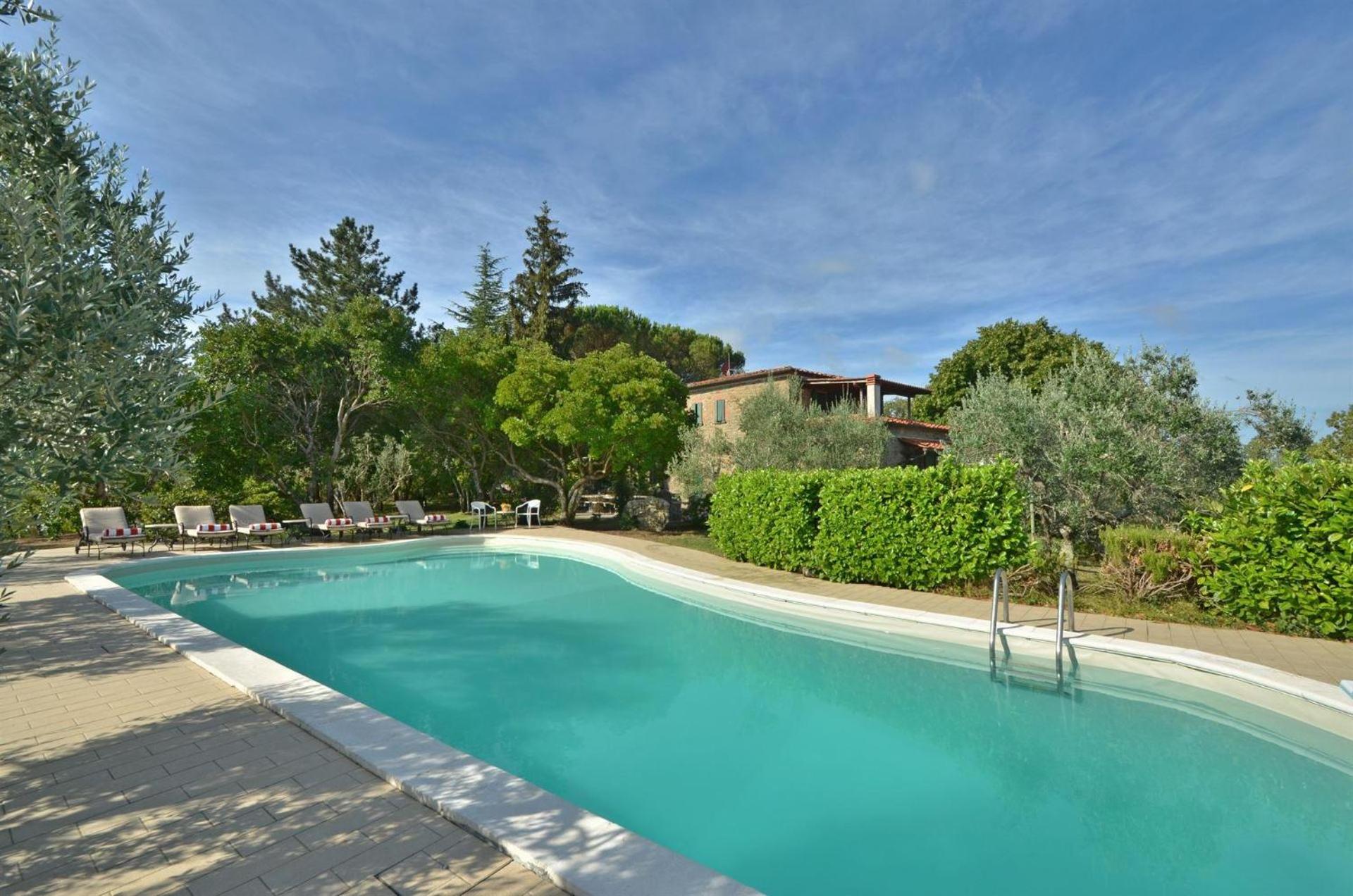 Poggio Landi view 3