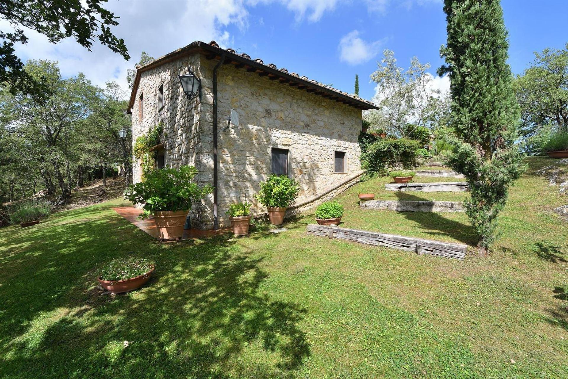 Il Poggetto a Vescinino view 2