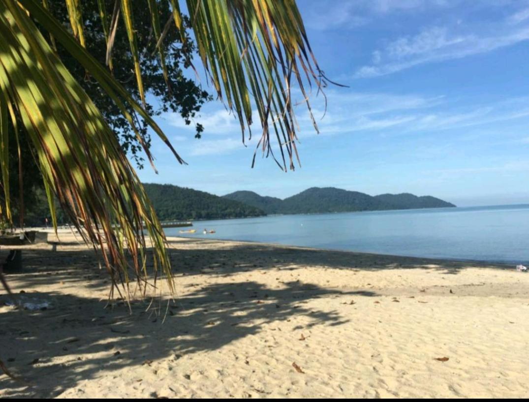 EXECUTIVES Pantai Seaview Batu Ferringhi 2704 - 2 Bedrooms photo 5