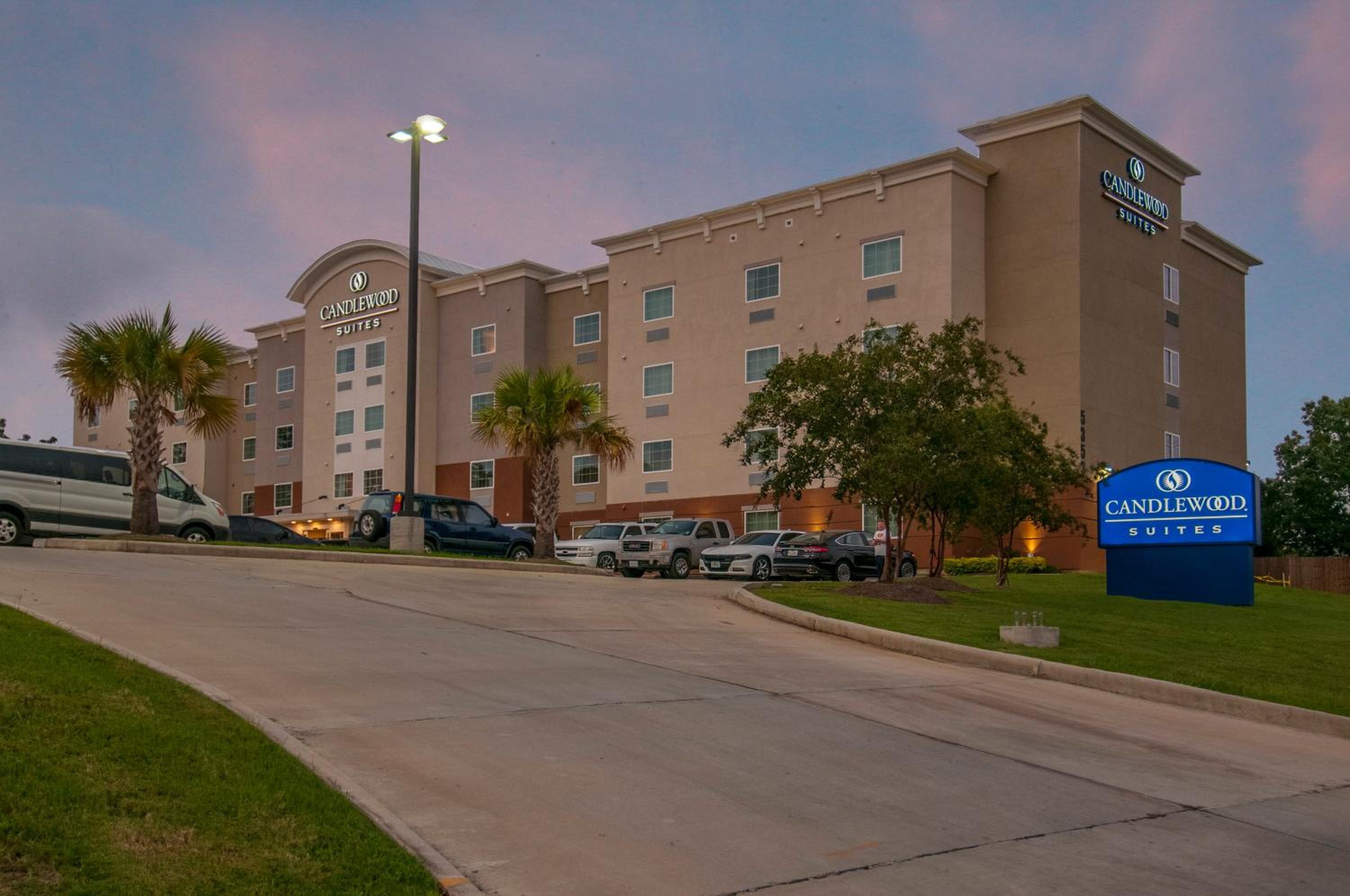 Candlewood Suites - Baton Rouge - College Drive by IHG