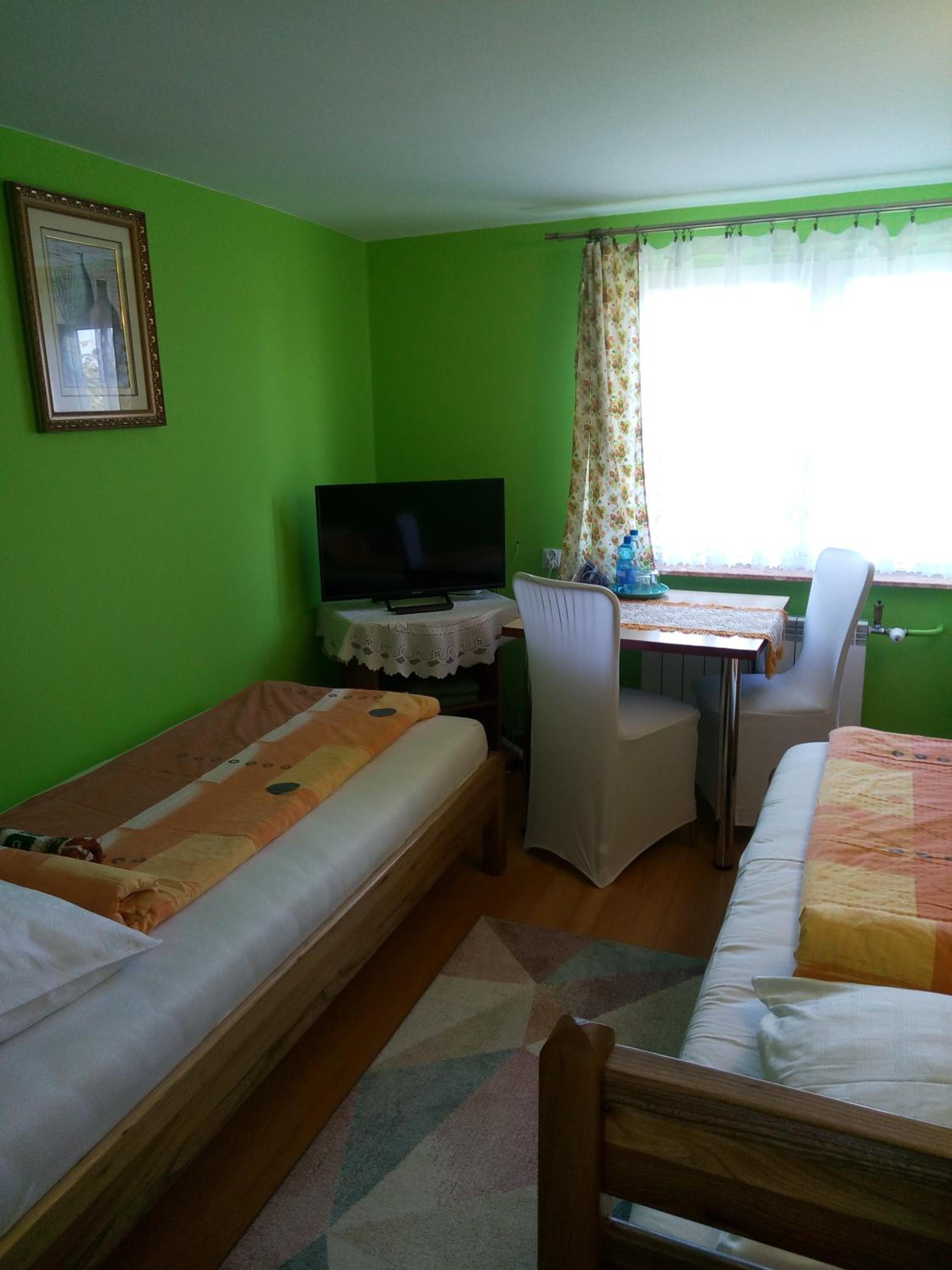 Photo 38