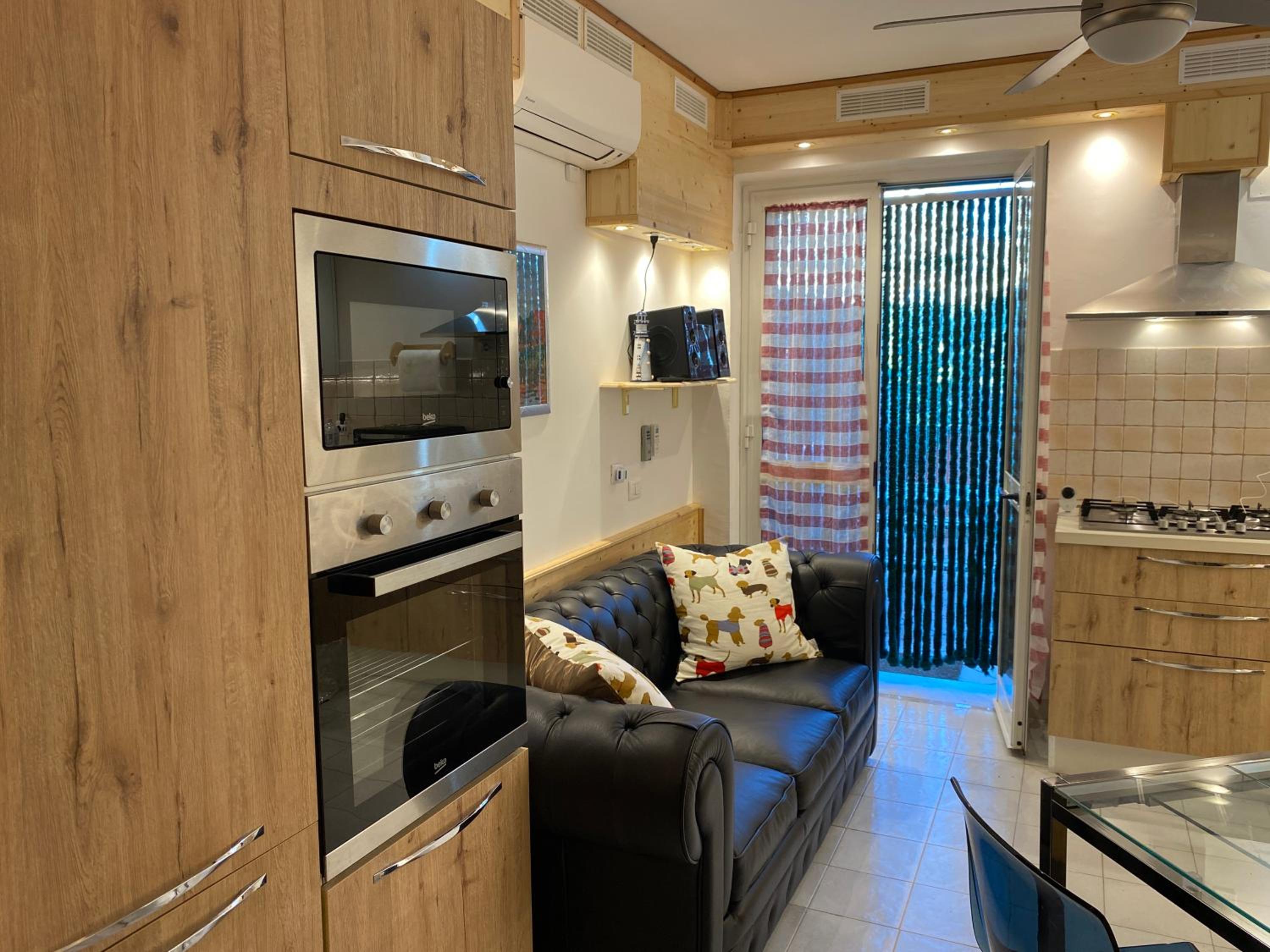 Sailing Yacht photo 5