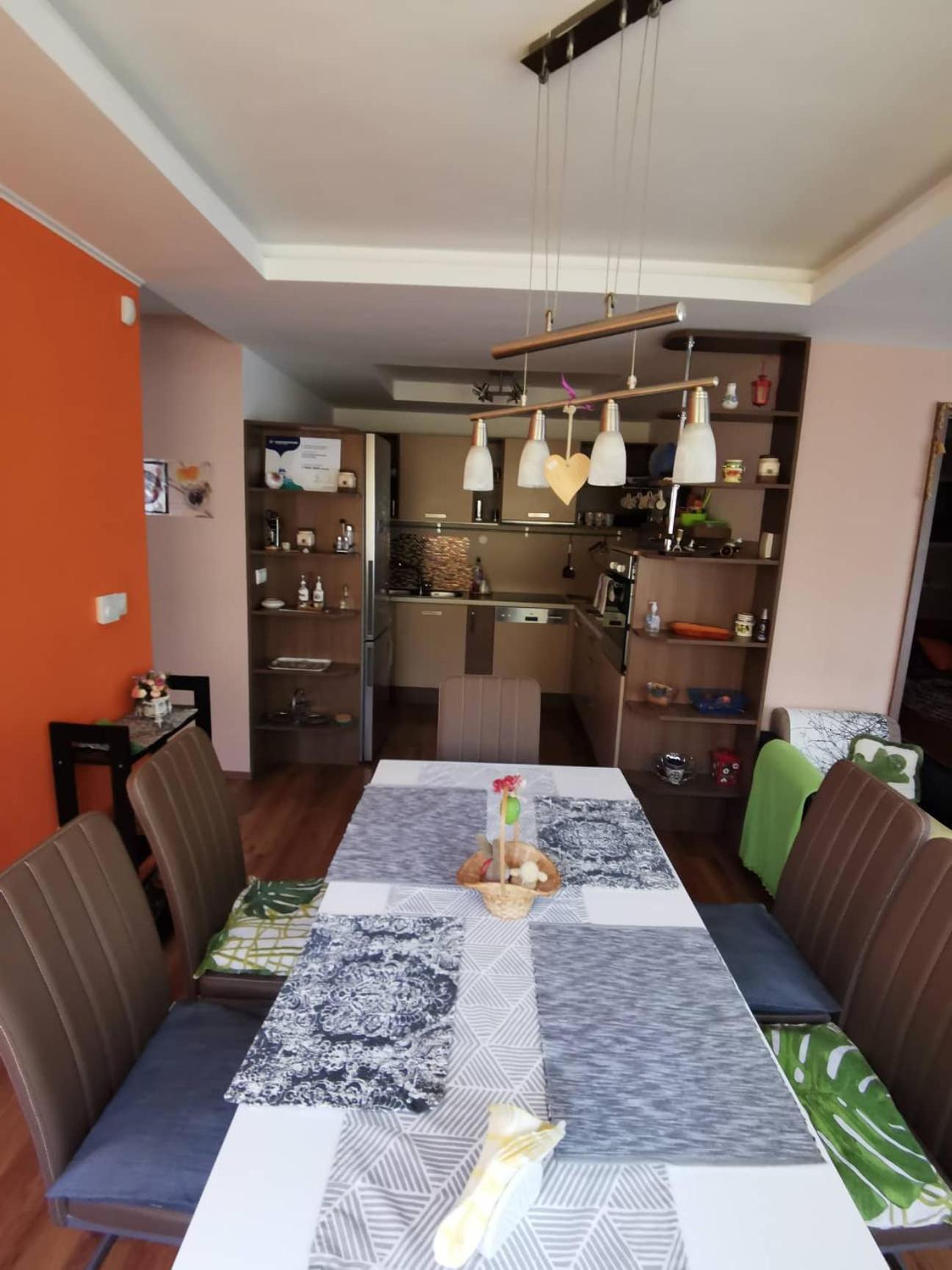Zöldlomb apartman