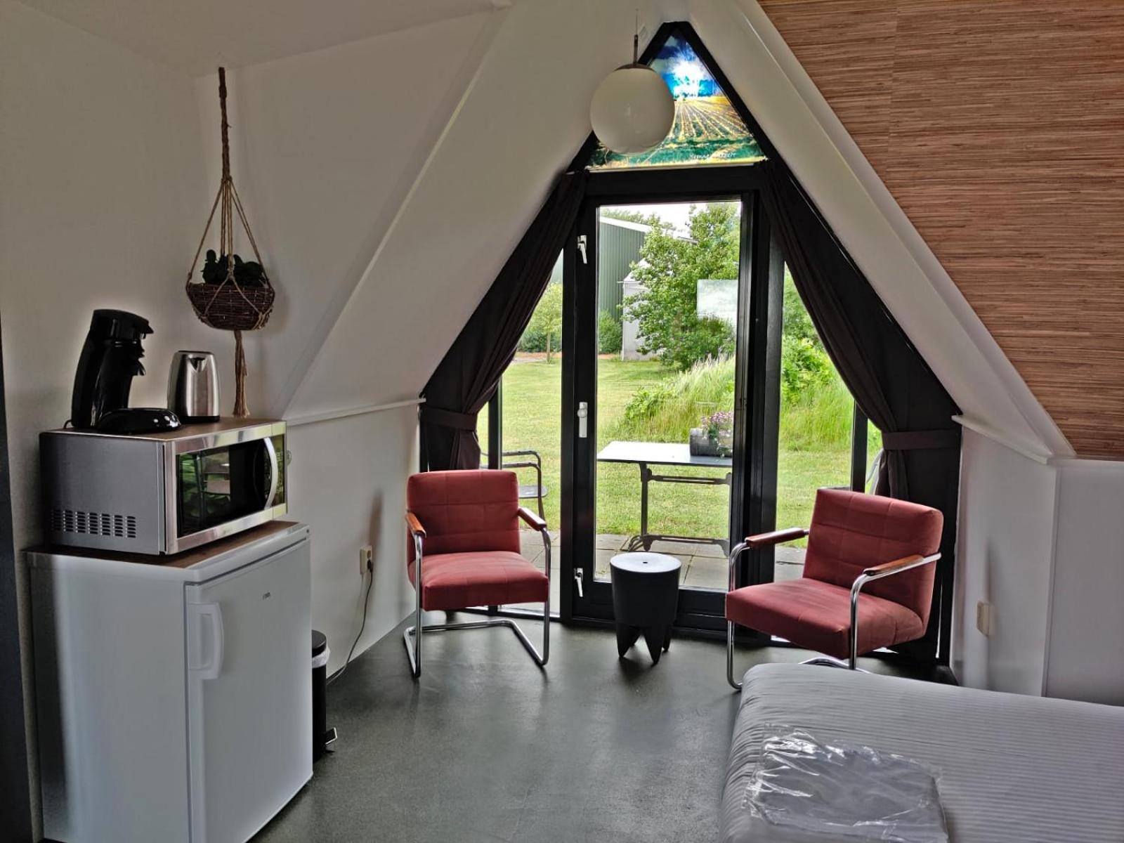 Hotelhuisje Warmenhuizen #F