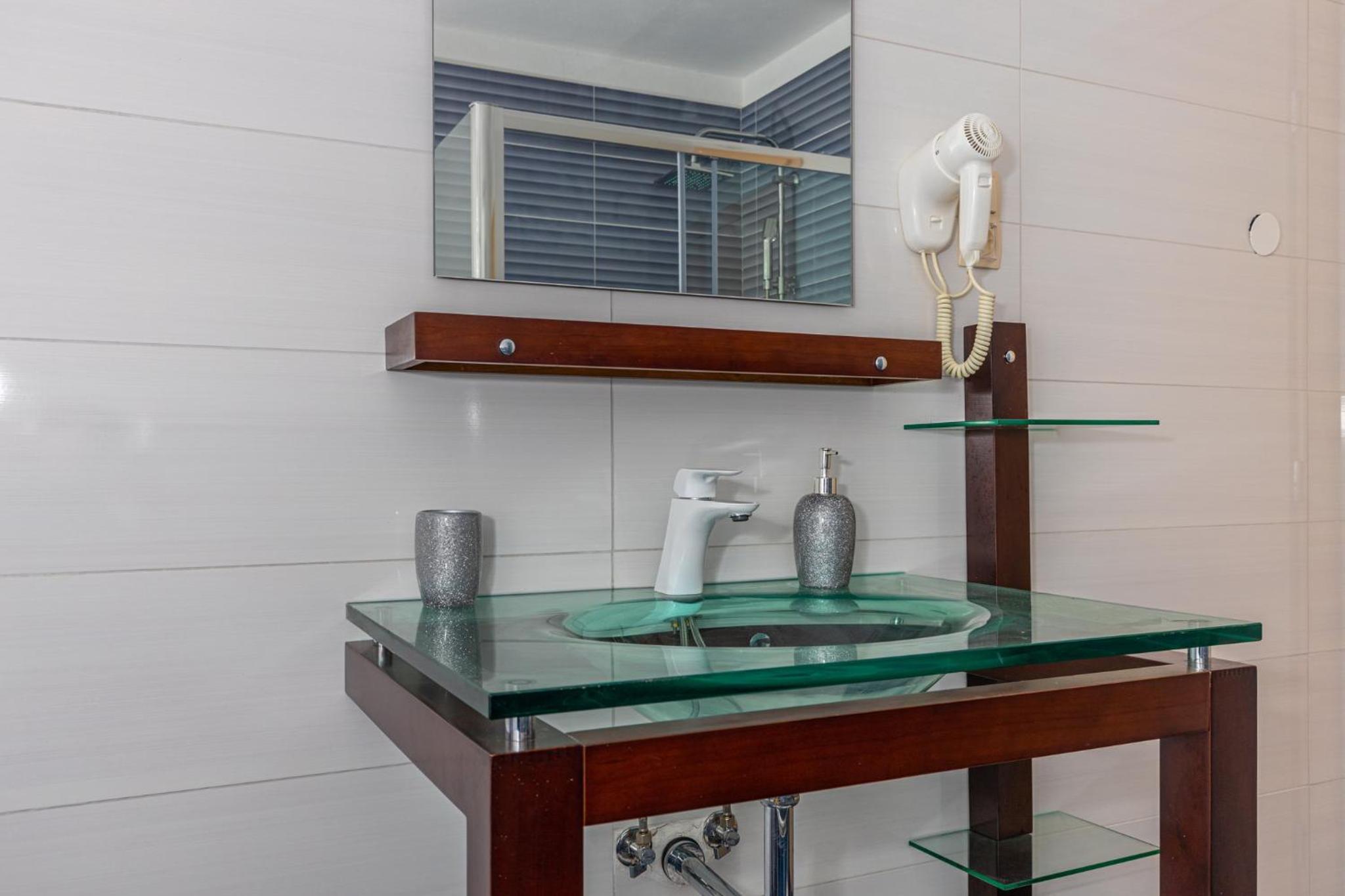 Apartments in Crikvenica 41379 view 3
