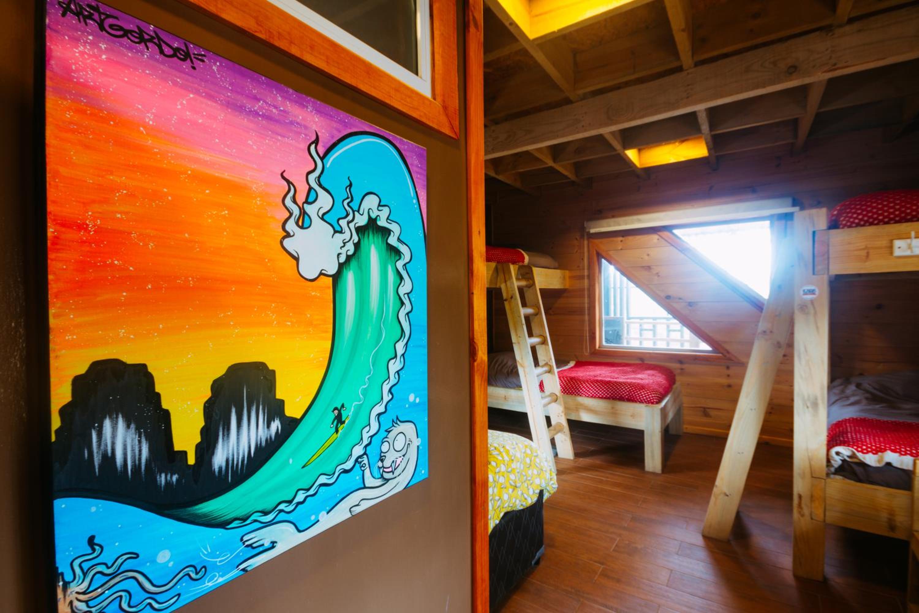 Sirena Insolente Hostel & Suites