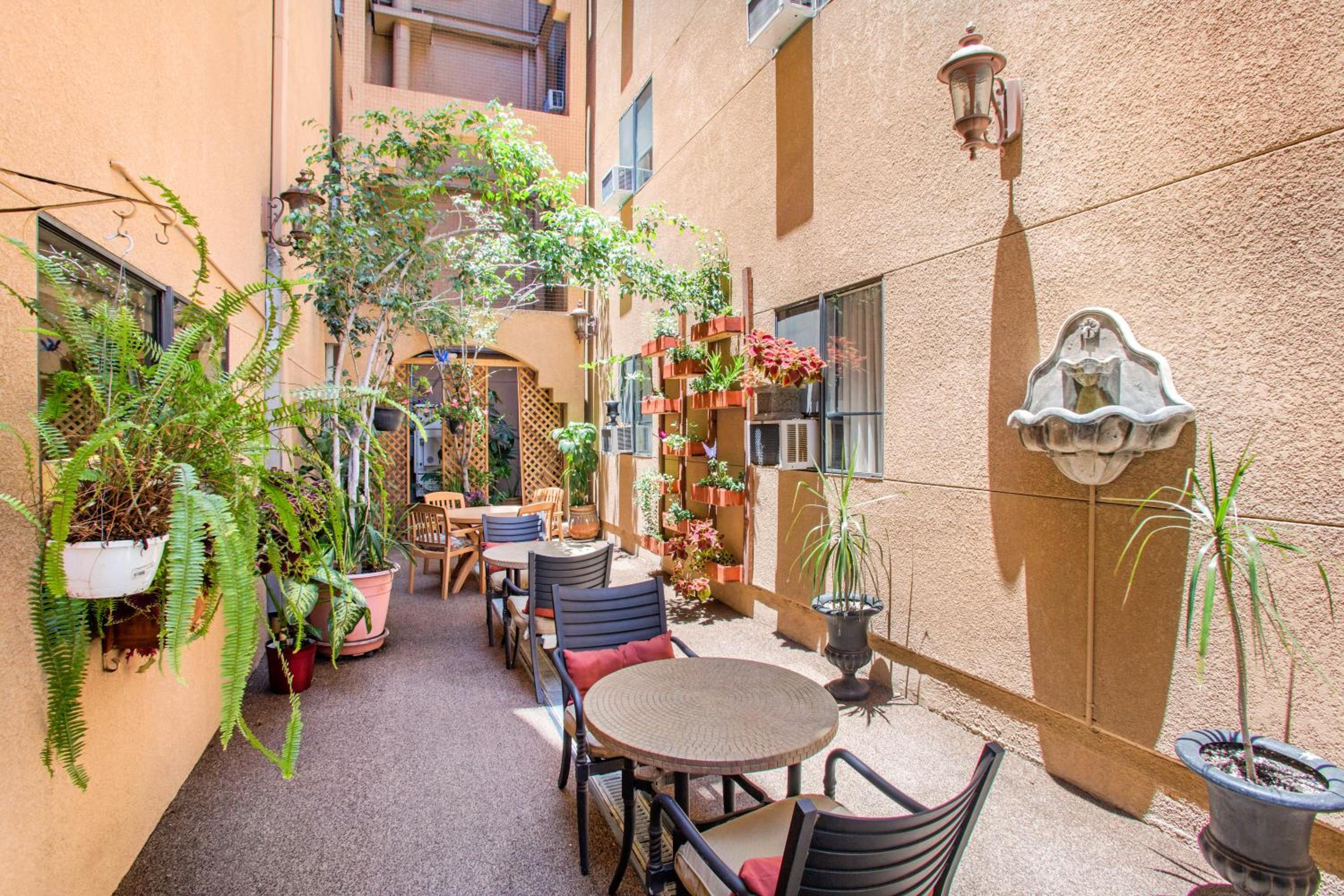 Comfort Inn Gaslamp Convention Center 9