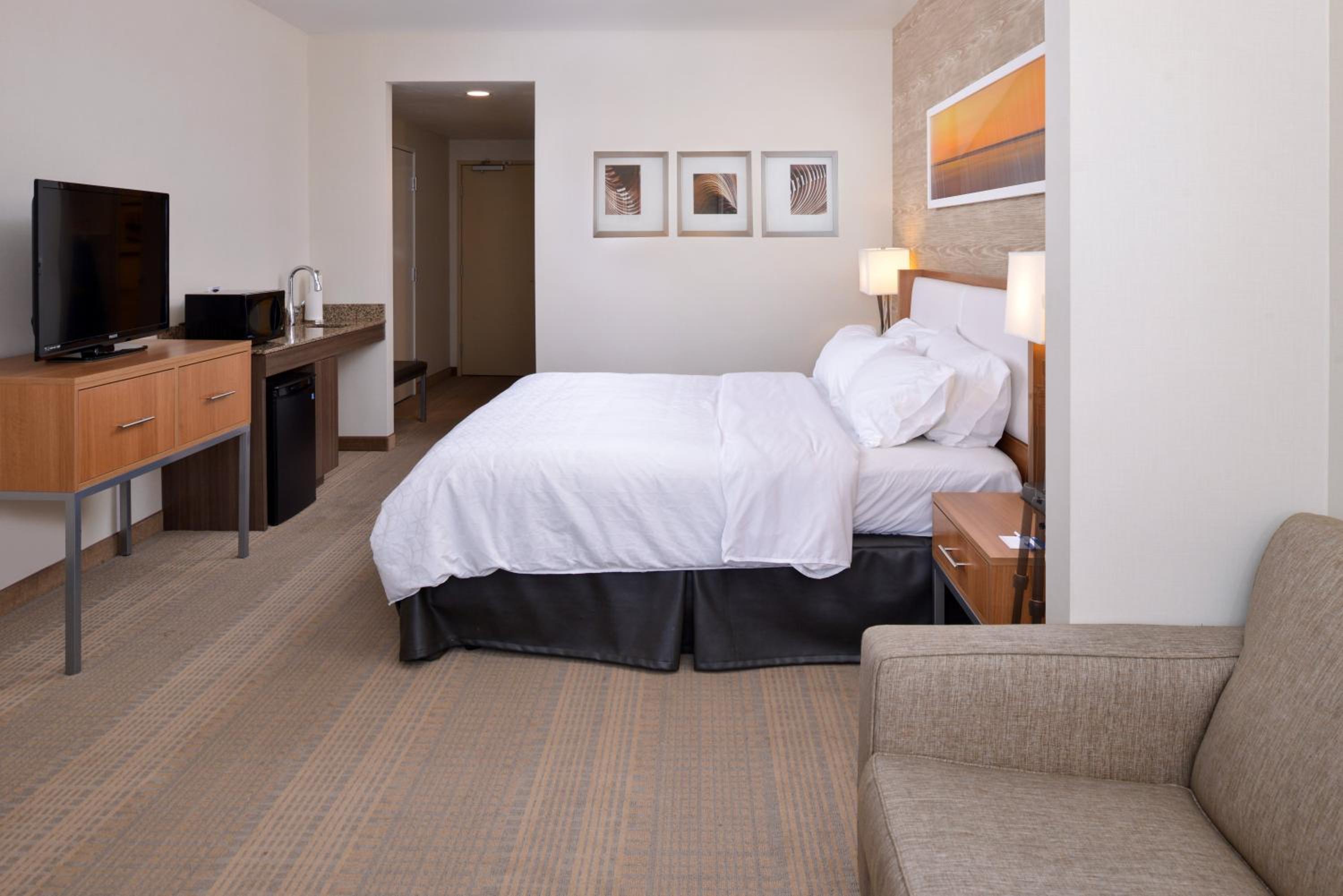 Pocatello Vacations - Holiday Inn Express Pocatello, an IHG Hotel - Property Image 11
