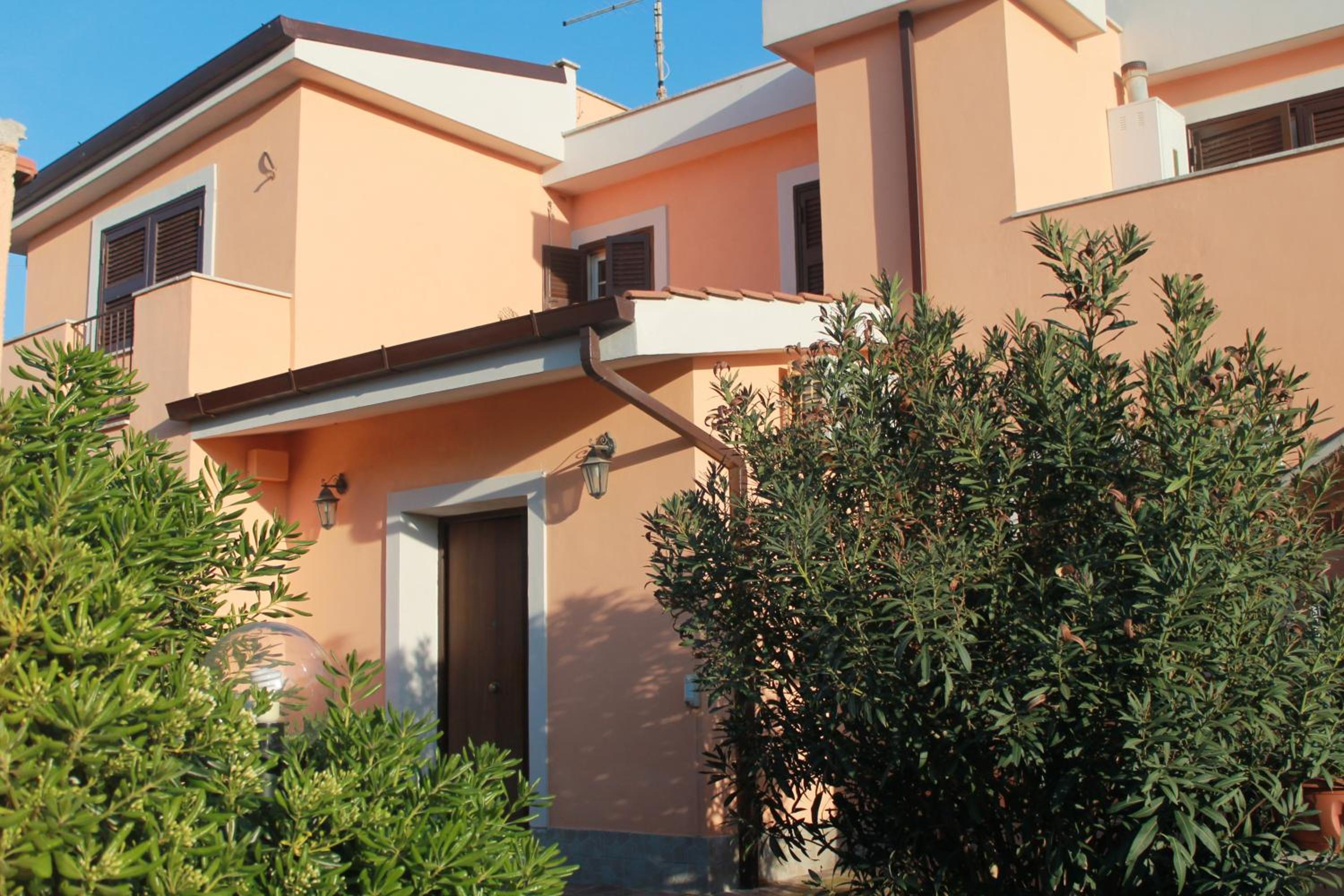 Hotel Sabrina Airport - Image 1