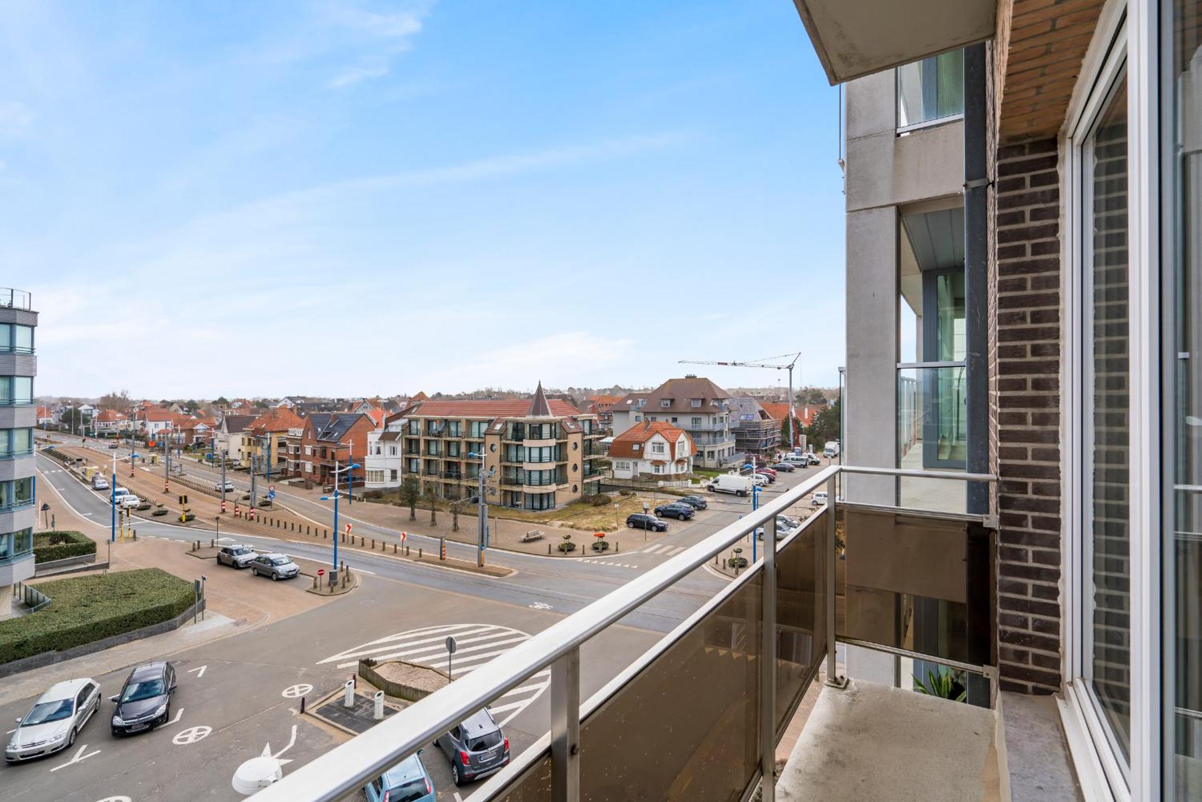 Luxurious and unique design app centre Koksijde