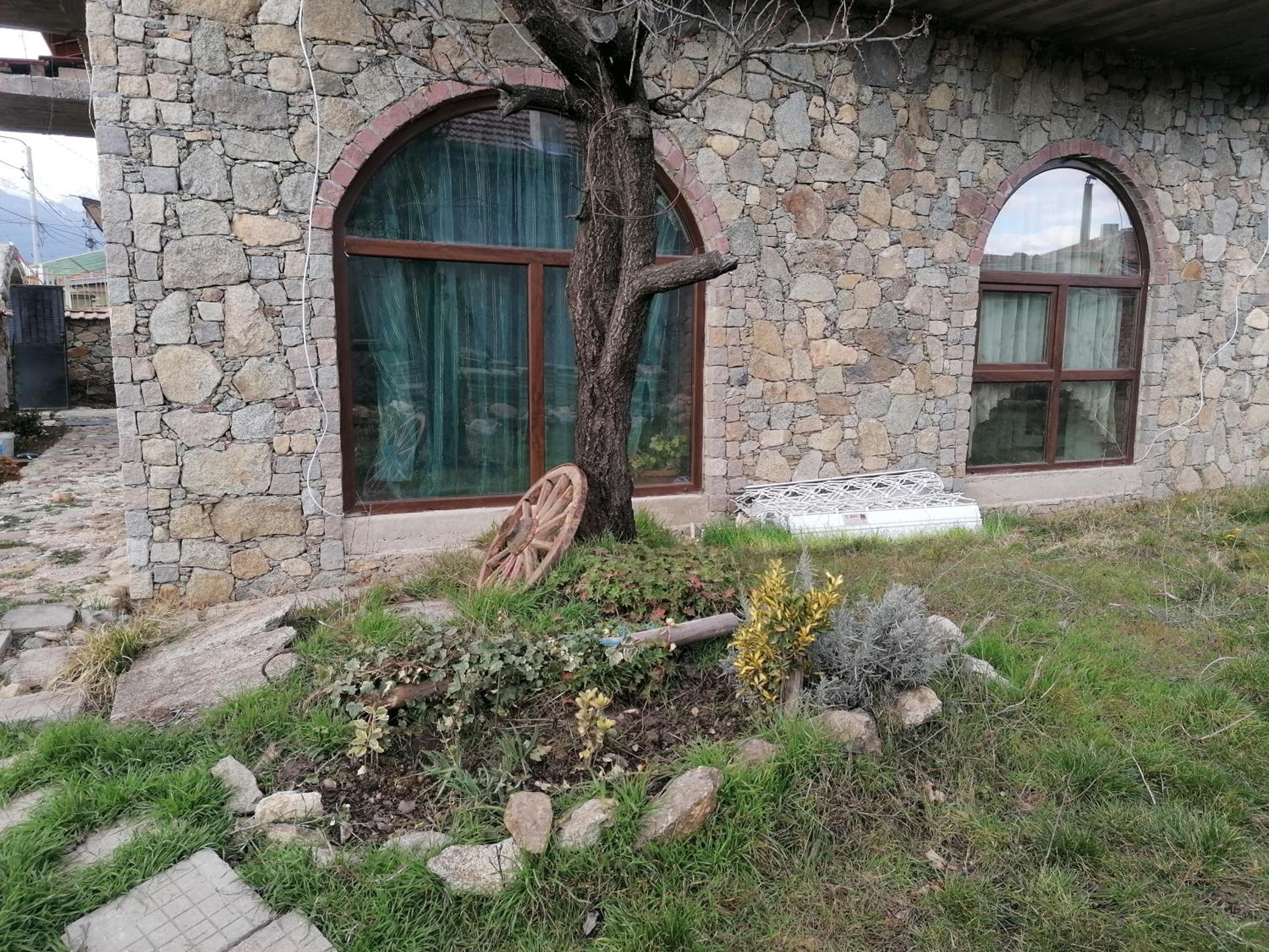 Лилянината къща
