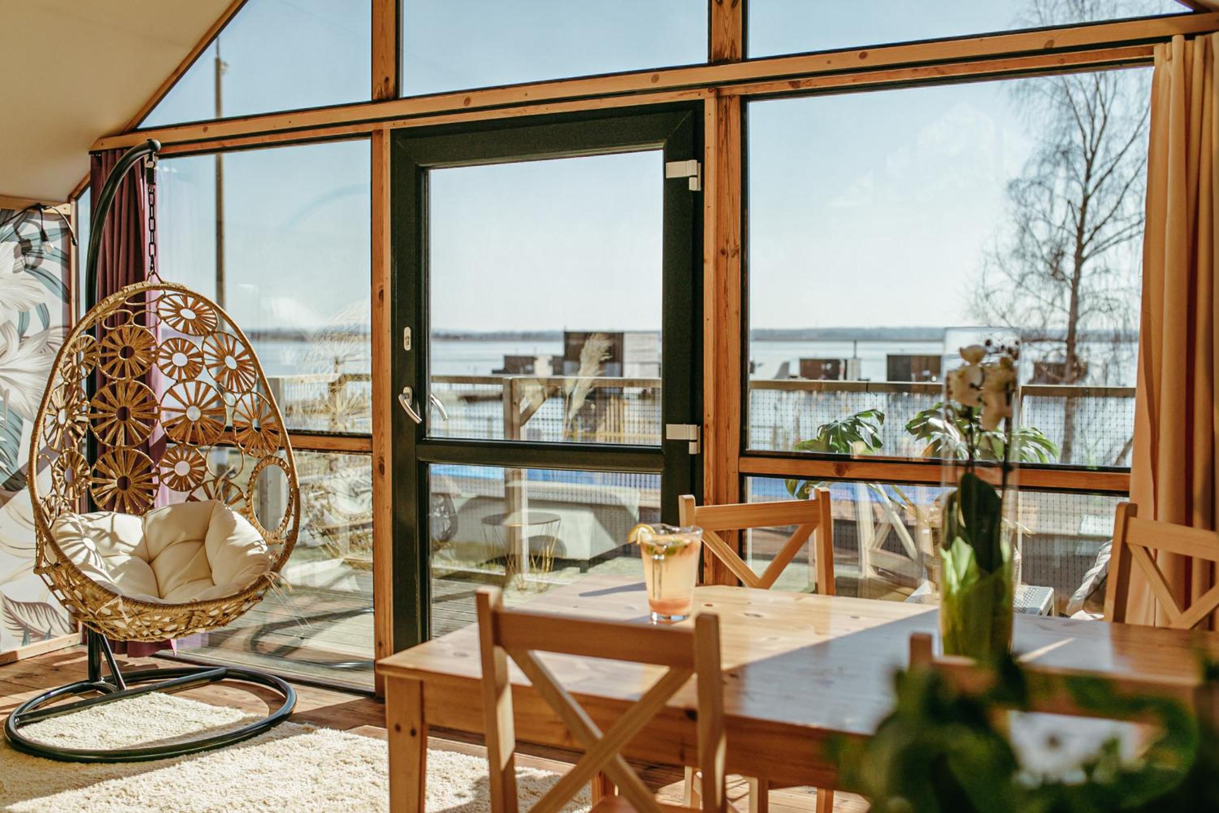 Herbals - Tree&Lake houses with bath, sauna - price includes attractions worth over 2000 PLN