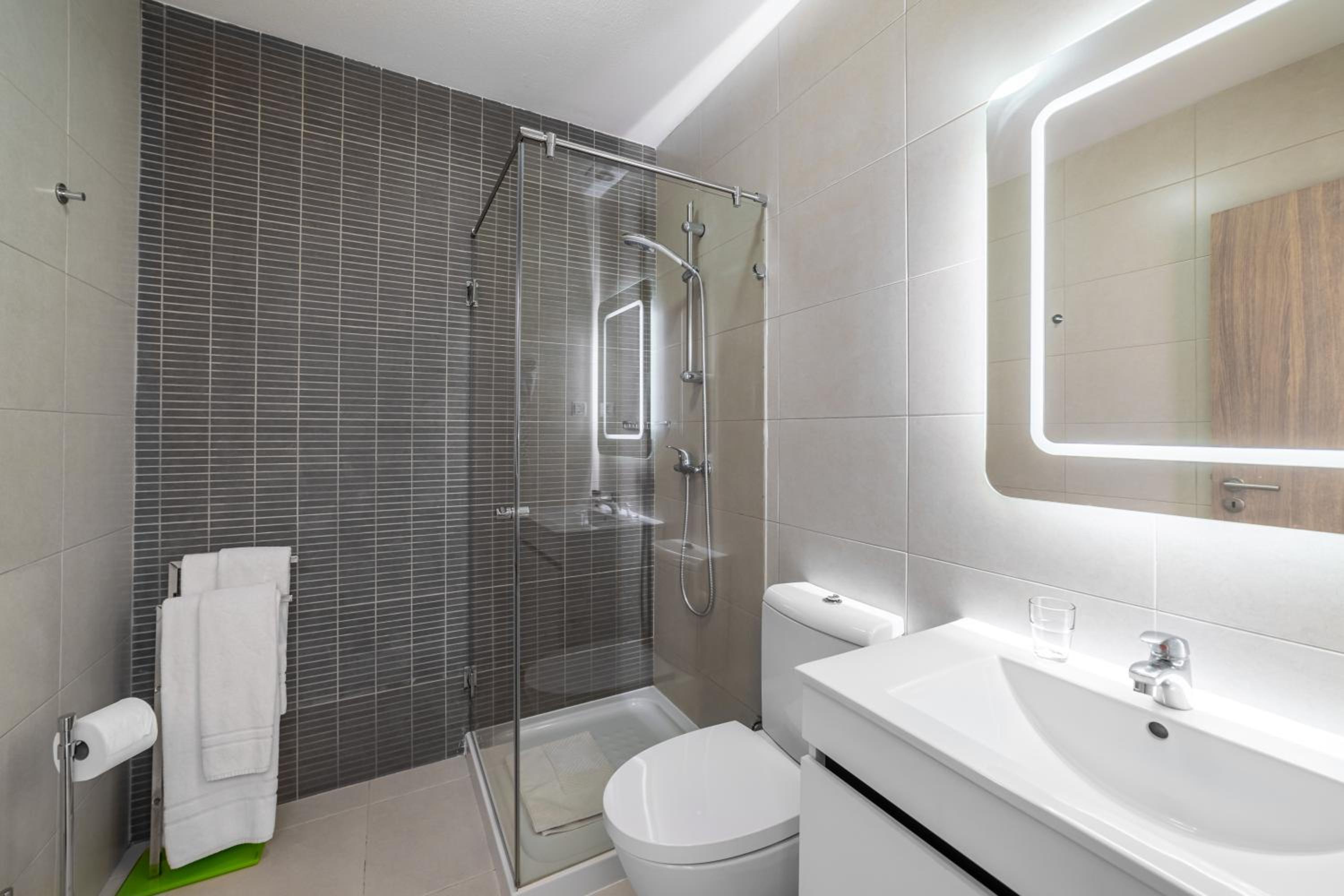 Carvoeiro Vacations - Castelo Guest House - Property Image 49