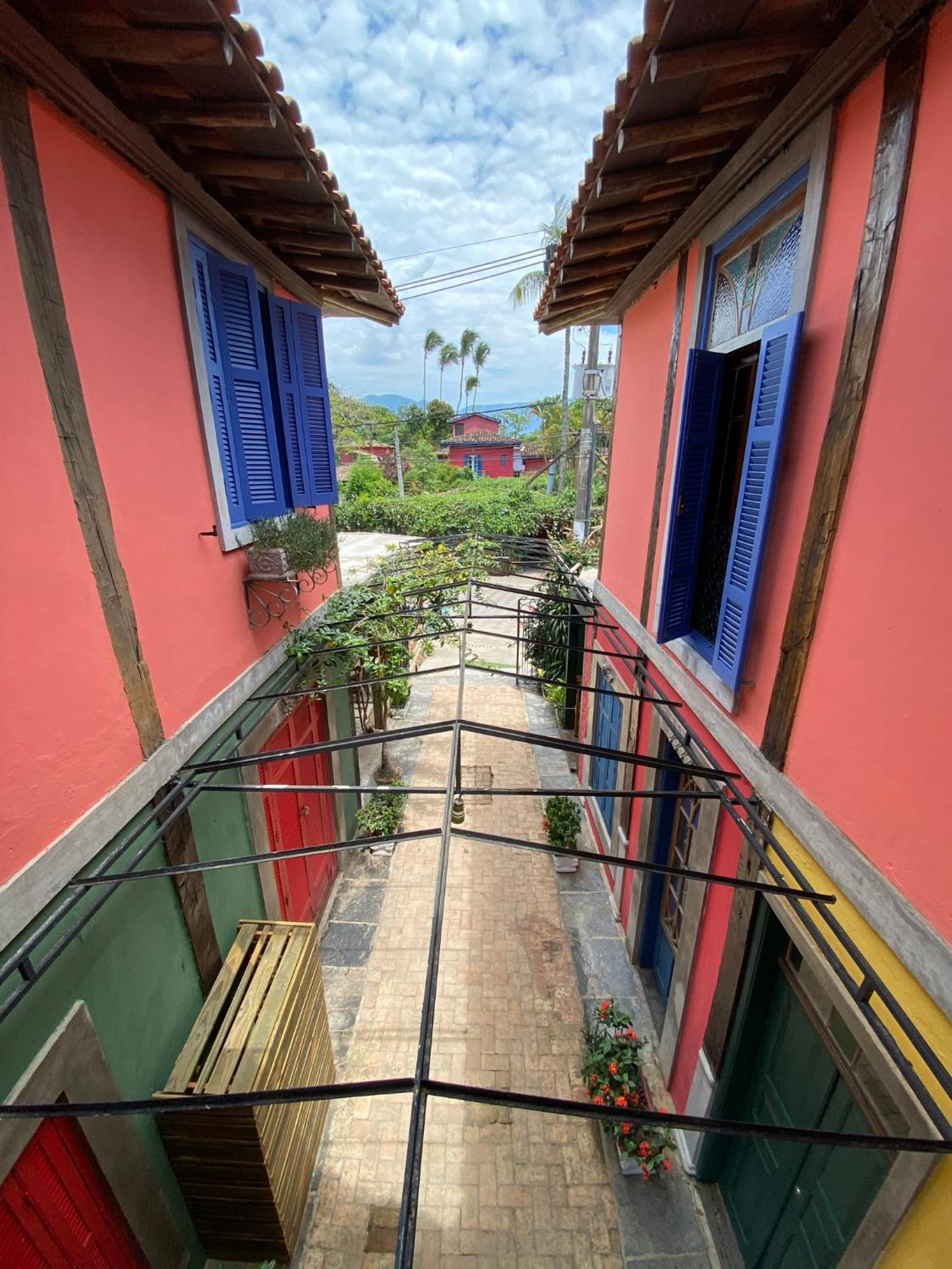 Vila Pequeá Ilhabela