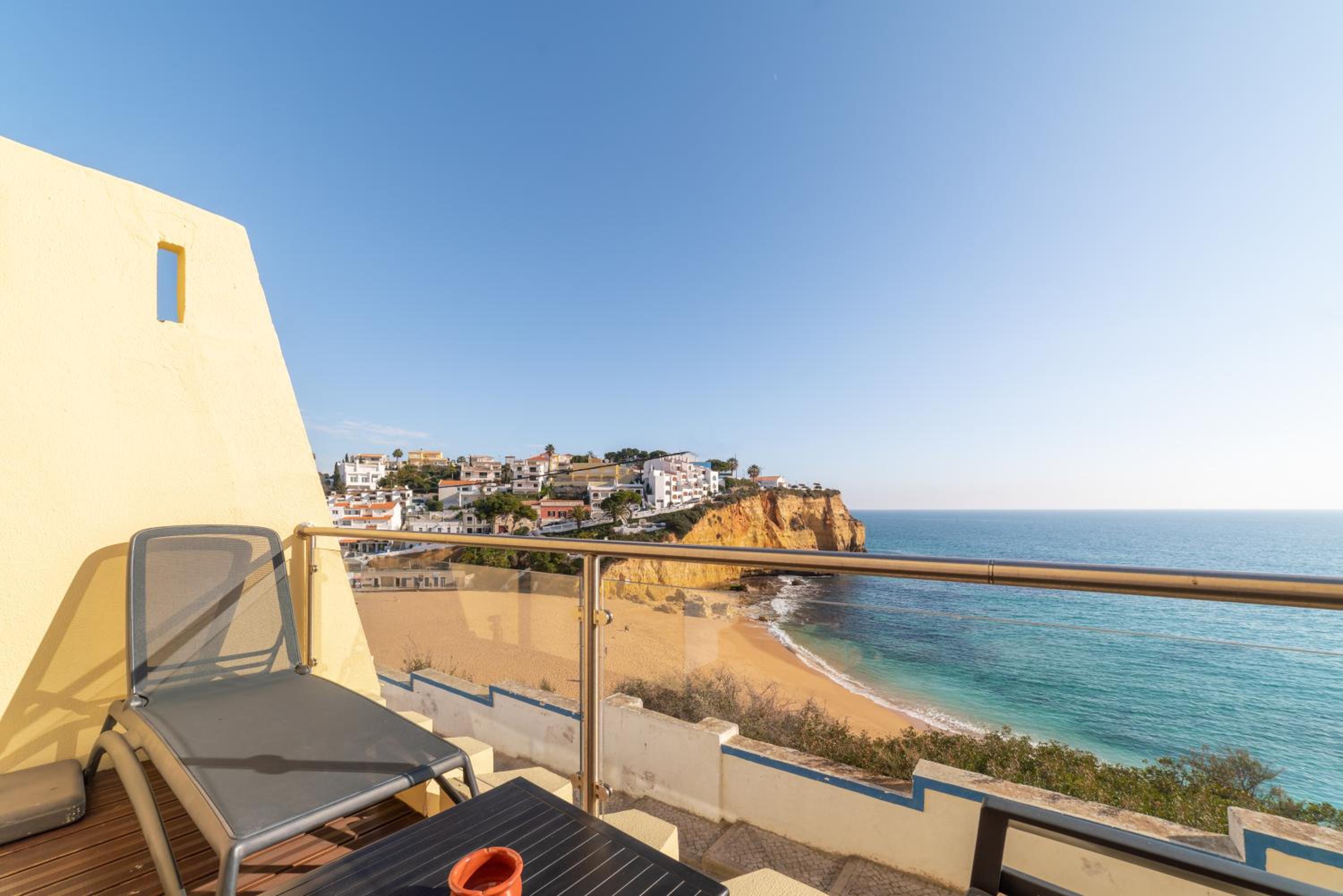 Carvoeiro Vacations - Castelo Guest House - Property Image 13