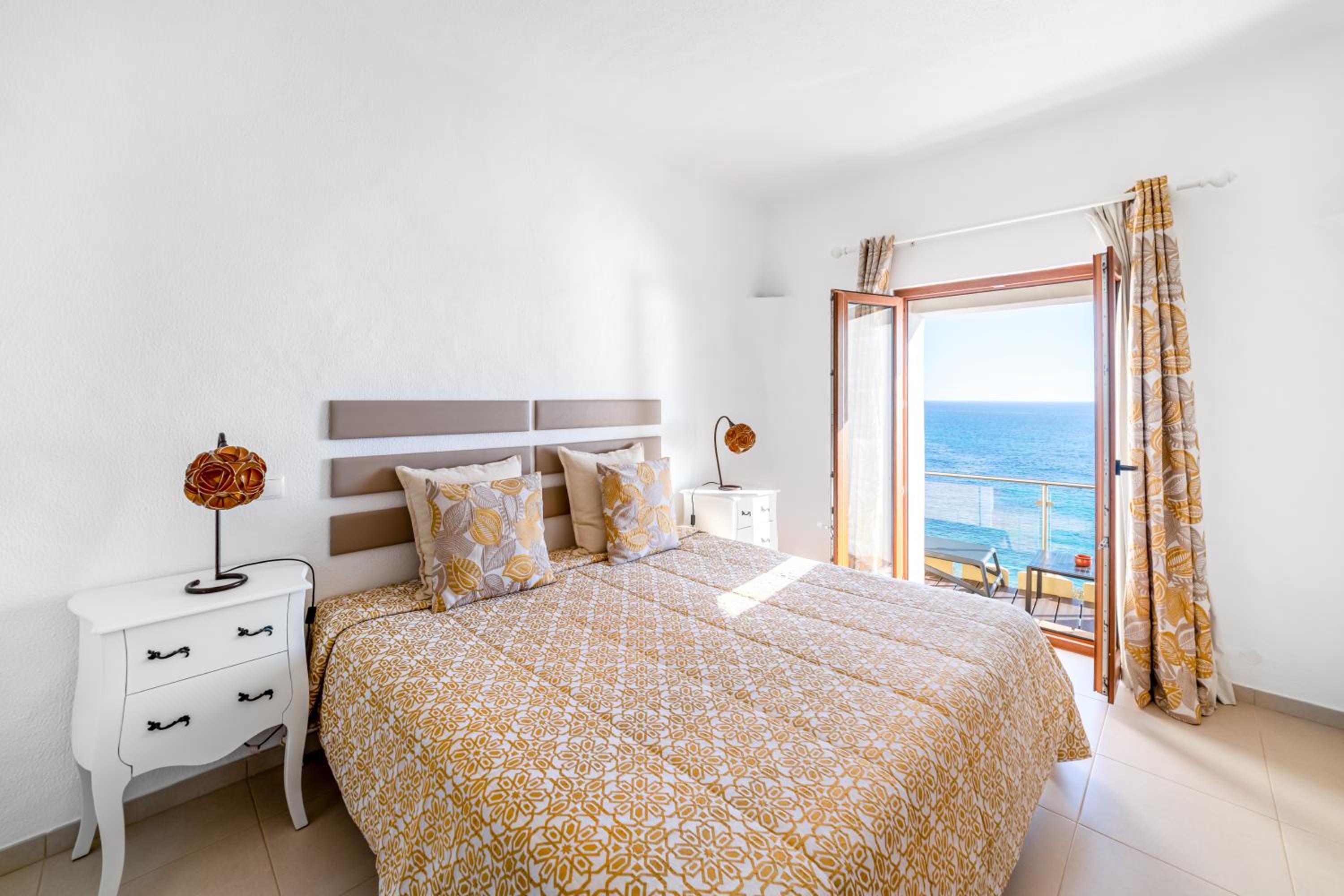 Carvoeiro Vacations - Castelo Guest House - Property Image 41