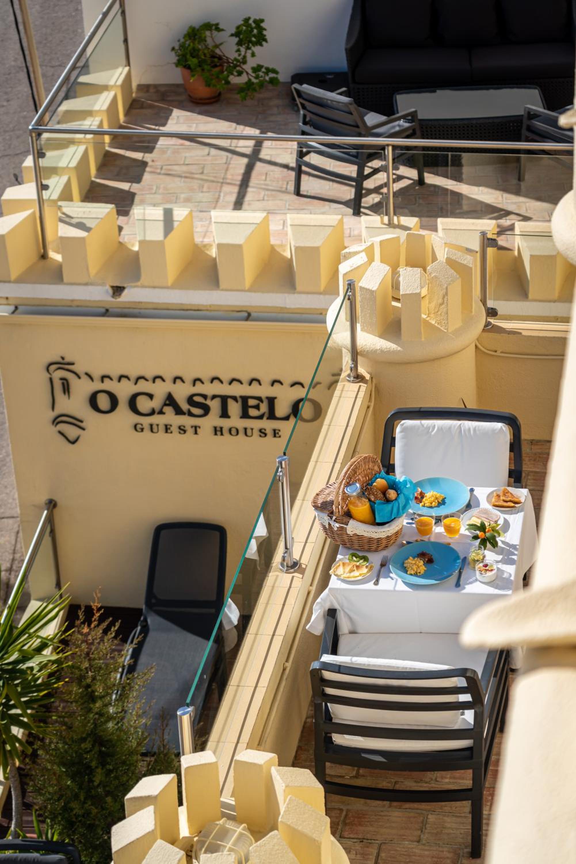 Carvoeiro Vacations - Castelo Guest House - Property Image 12