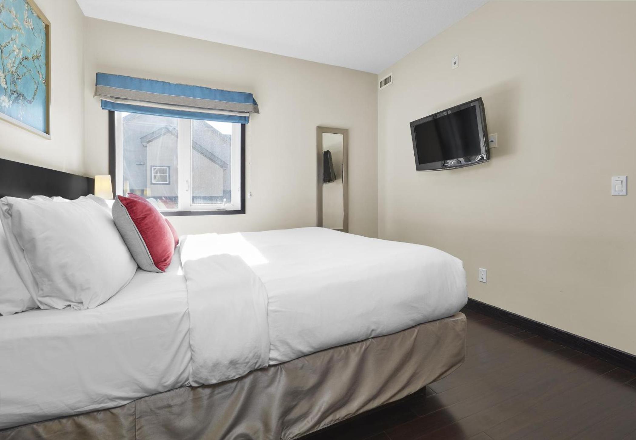 Sundance Suite - Beautiful Condo With Open Pool And Hot Tub