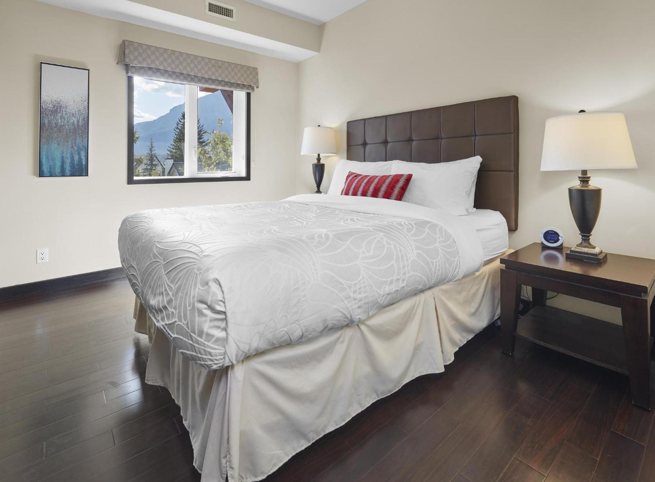 Sundance Suite - Beautiful Condo With Open Pool And Hot Tub