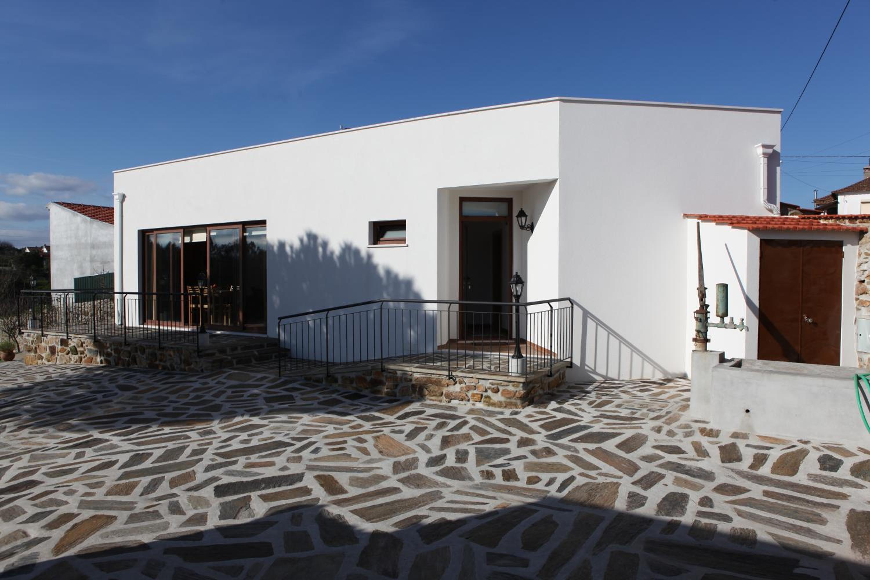 Casa de Santo Antonio view 4