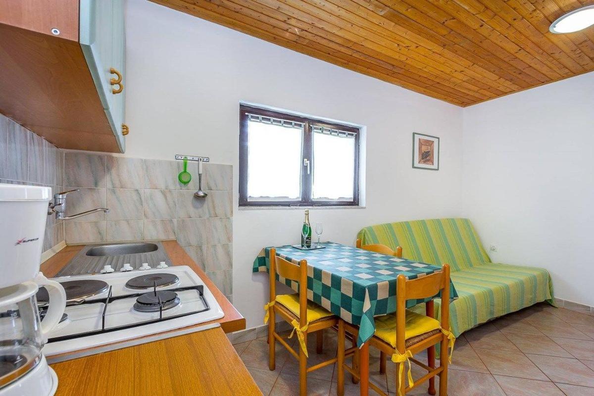 Apartment Dragica